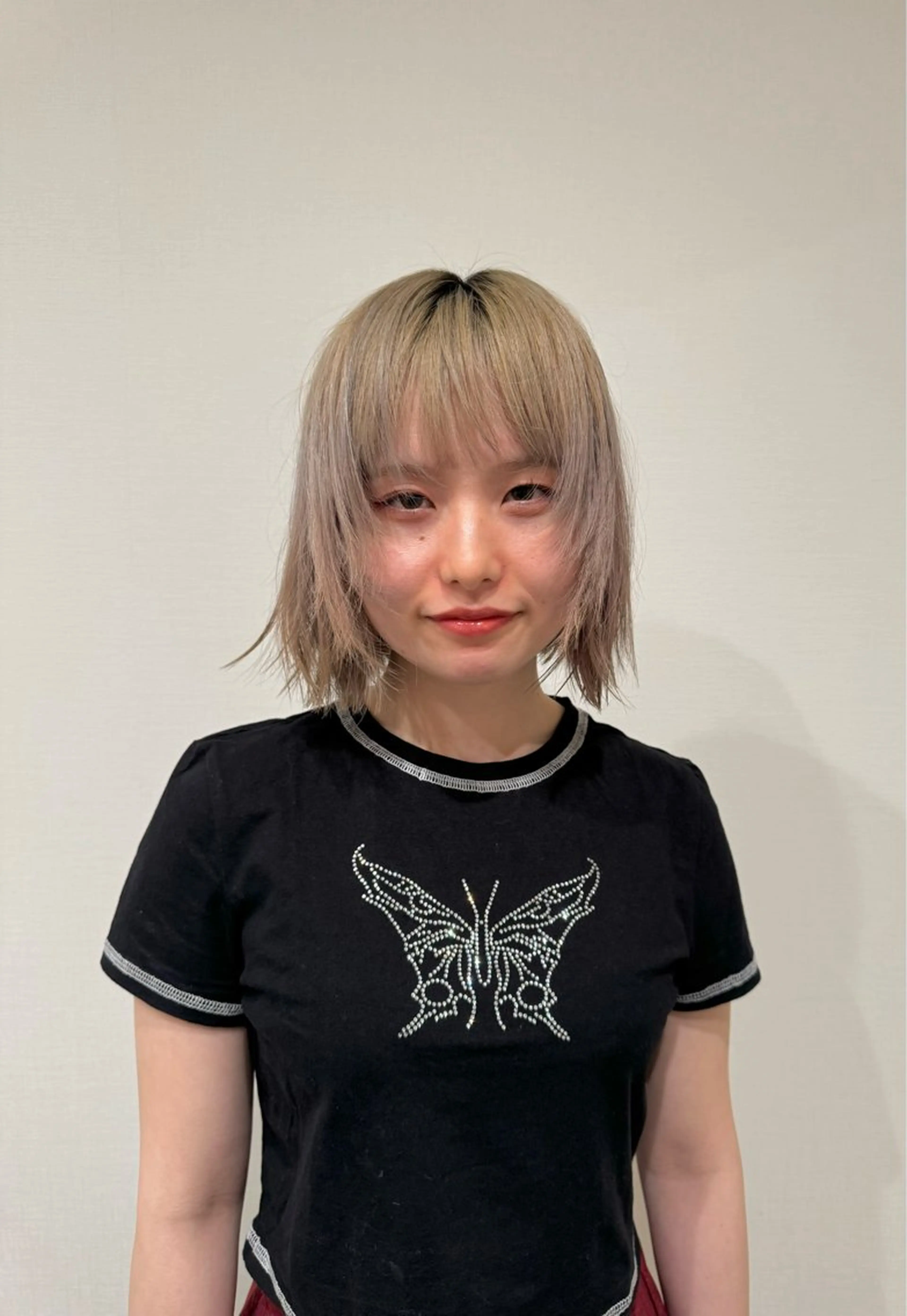 ミディアム 米山 珠那のヘアスタイル