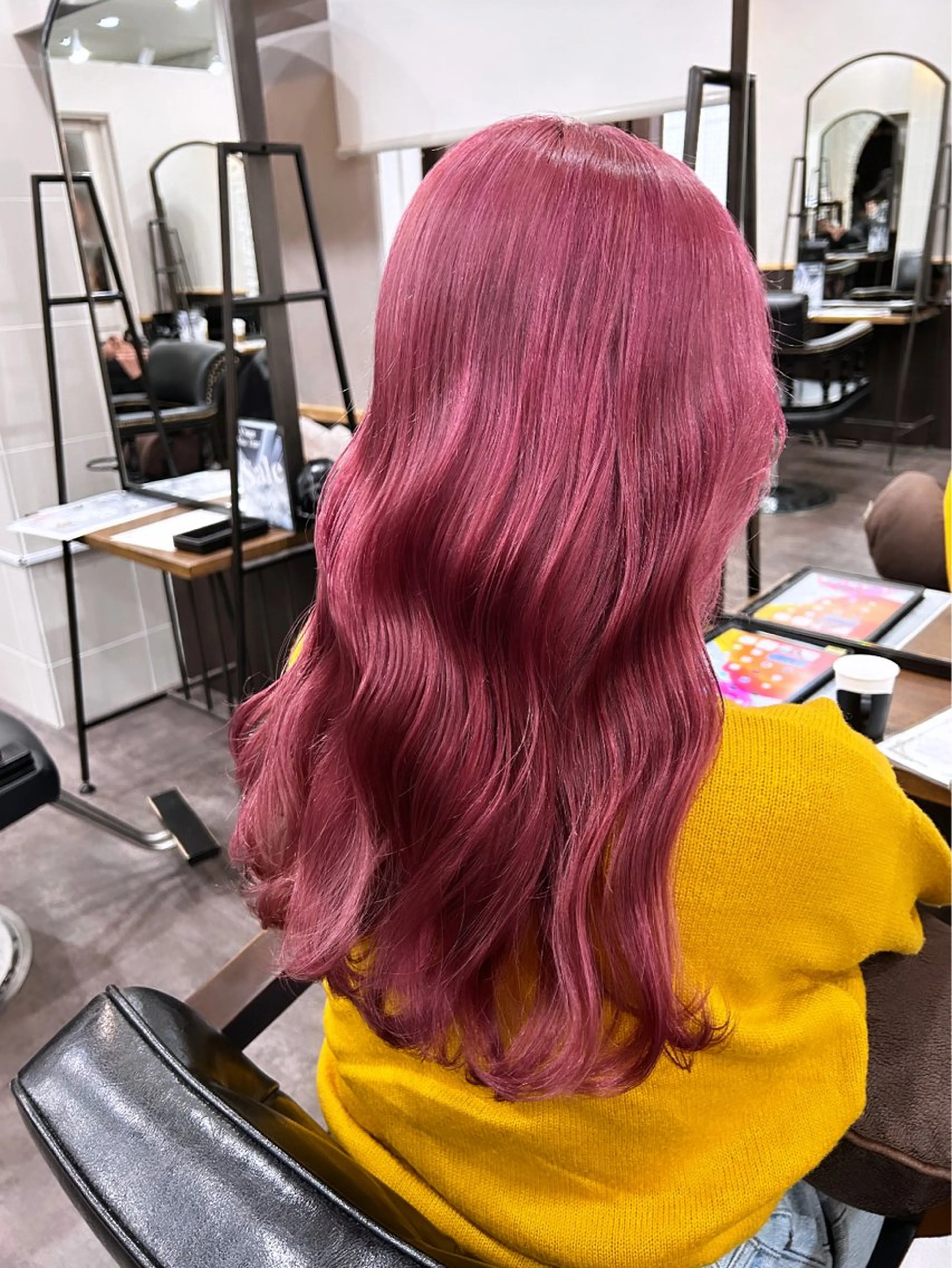 ロング カラー ヘアカラー 🦄🩵YUNA 🩵🦄のヘアスタイル