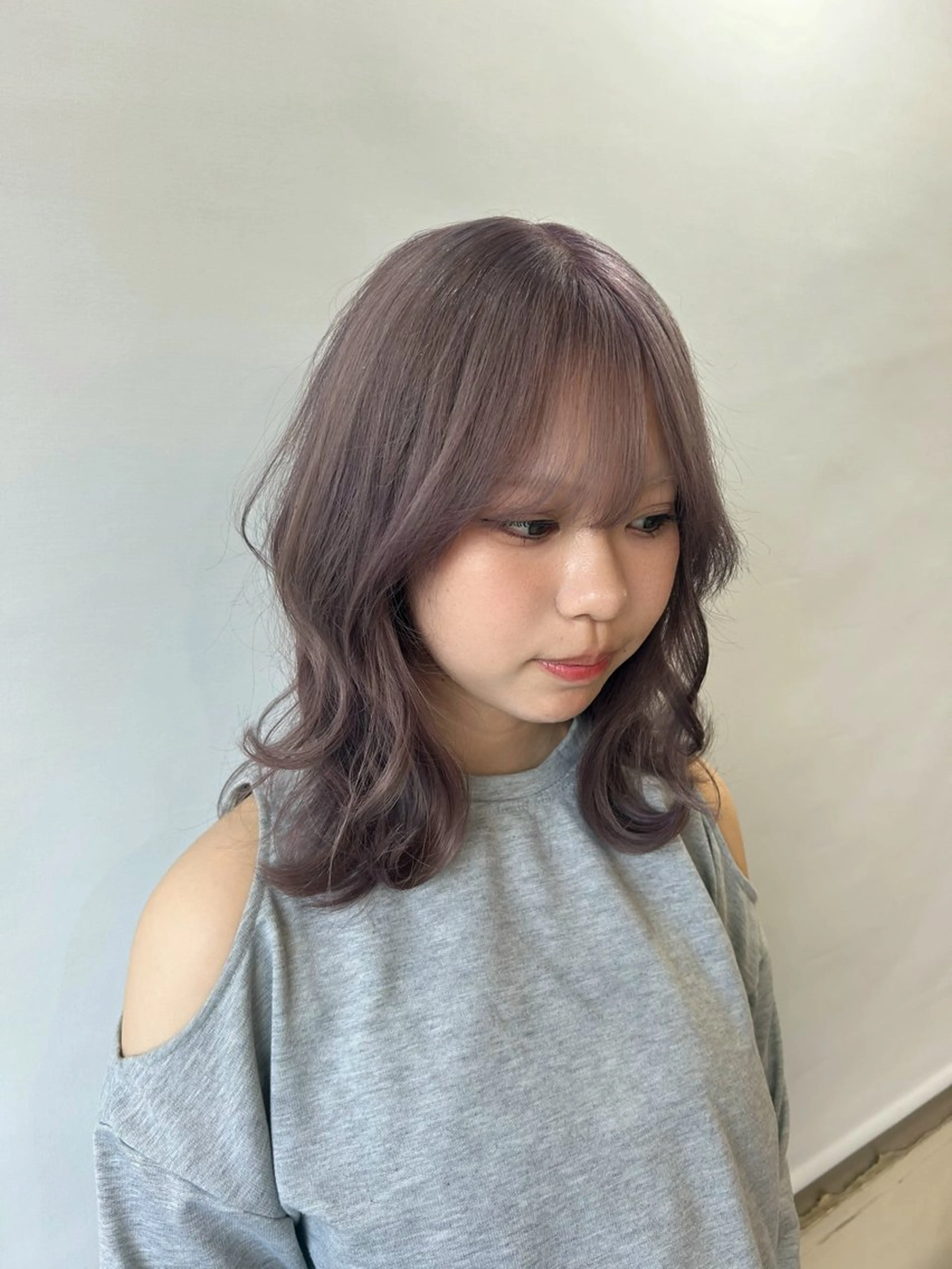 ロング カラー ヘアアレンジ ブリーチ グレージュ ラベンダーカラー ラベンダーグレージュ ラベンダーグレー 🫧nano.カラー ヘアアレンジのヘアスタイル