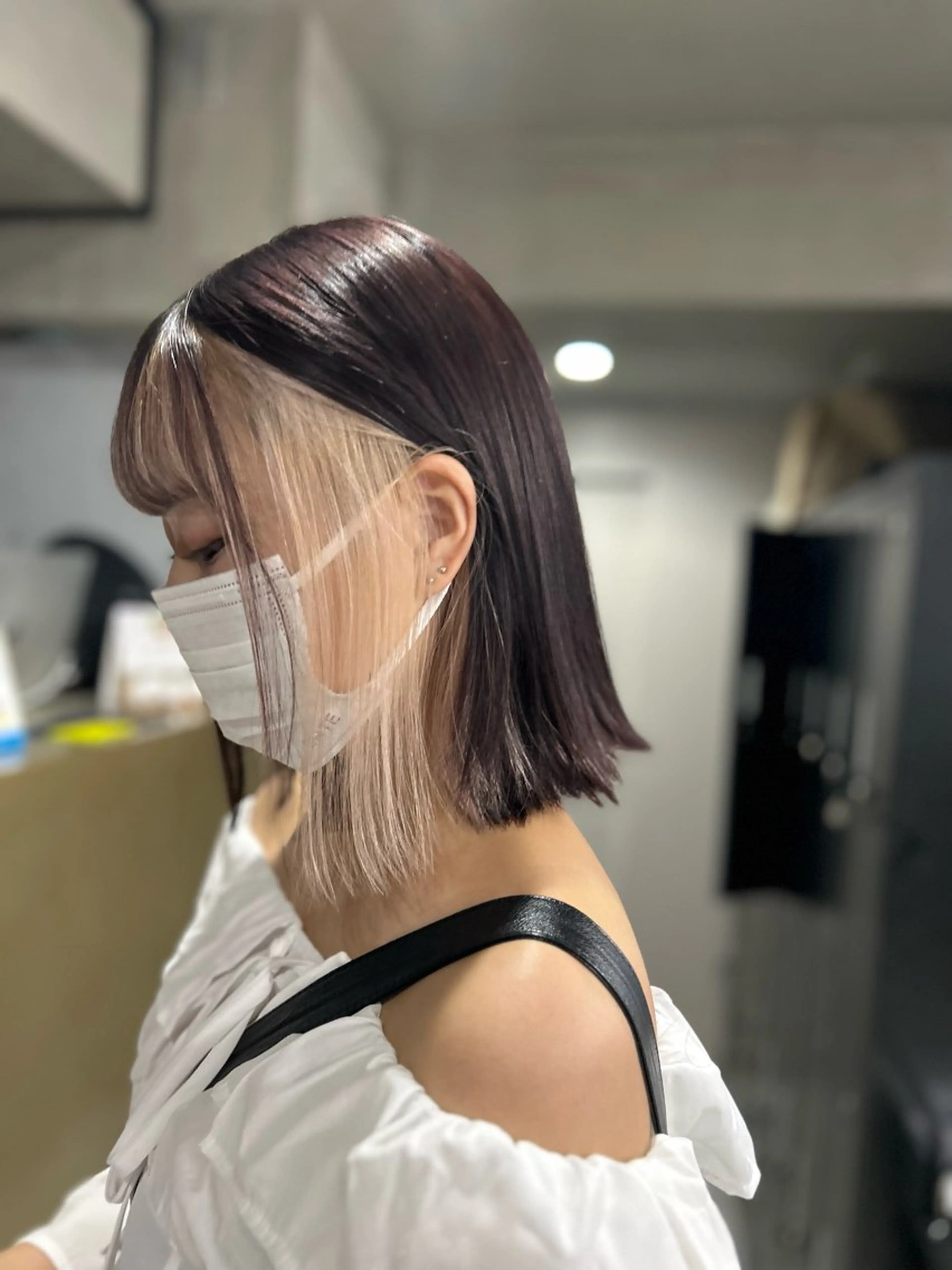 ミディアム カラー ベージュカラー ブリーチ ホワイトベージュ 原田 朱里のヘアスタイル