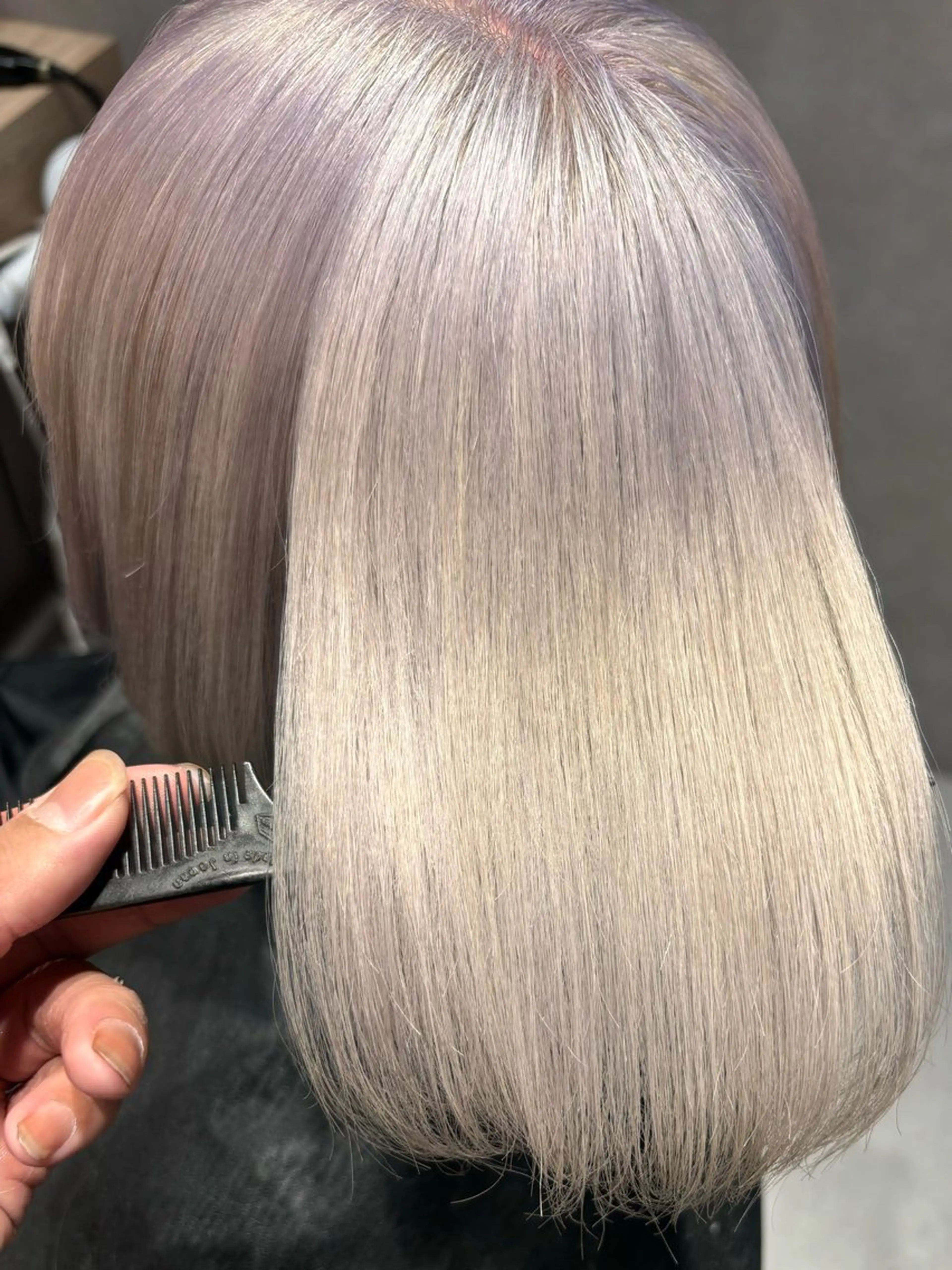 ショート ヘアカラー SALOWIN新宿三丁目East3階所属・アイドルヘア 💓清水拓実のヘアスタイル