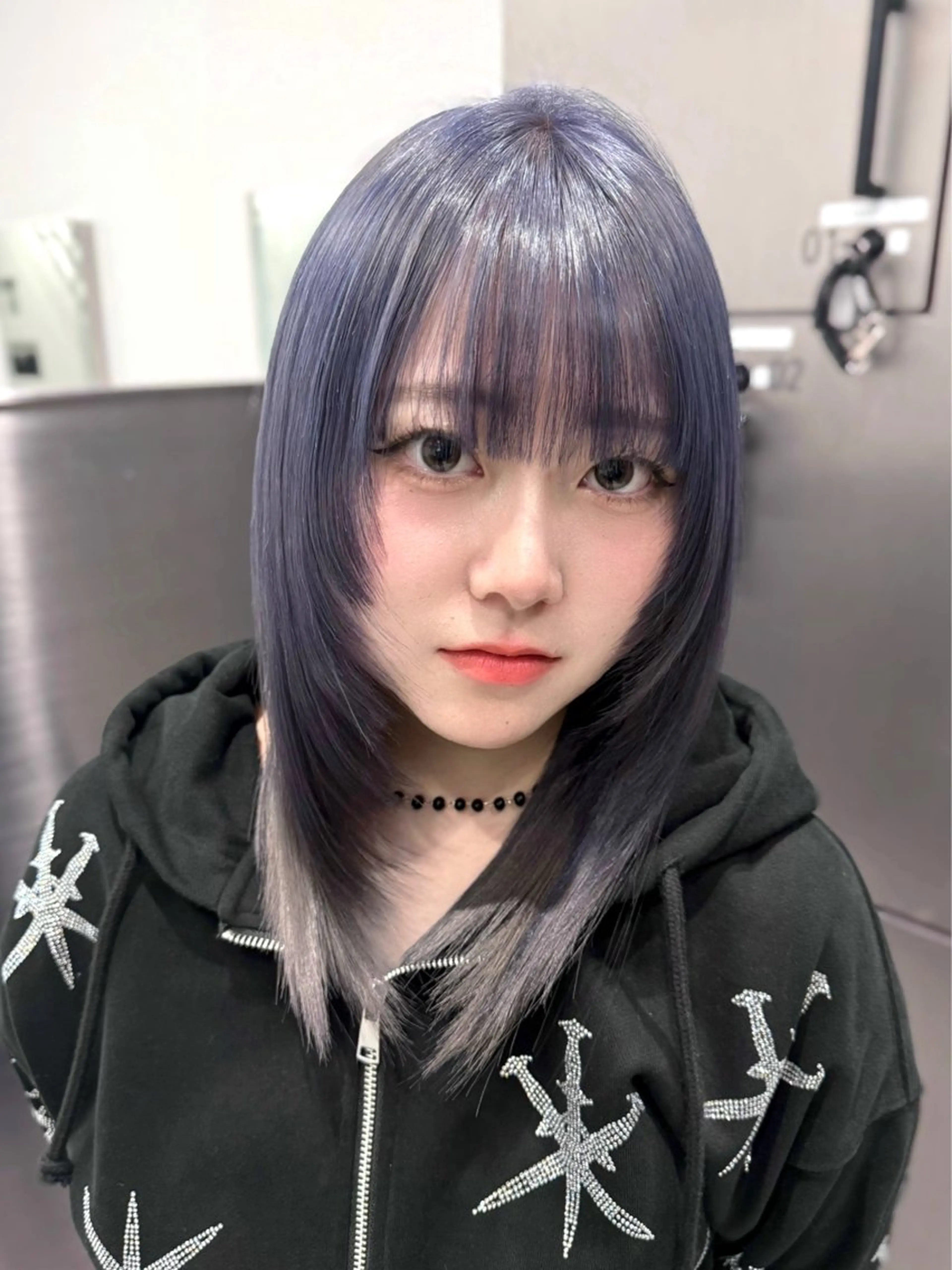 カラー 𝗬𝟮𝗞韓 ⛓️ハイトーンのヘアスタイル