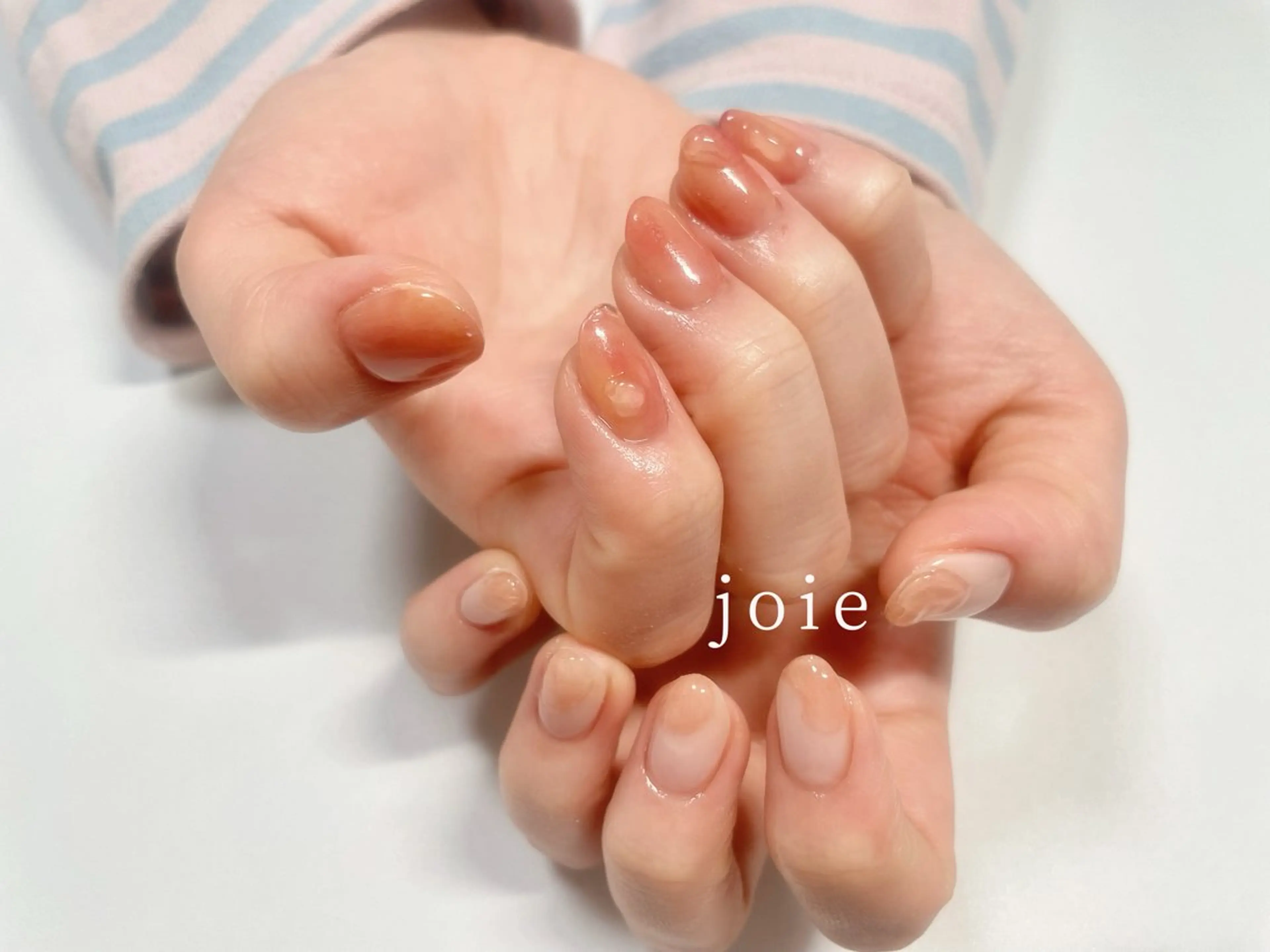 ネイル ジェルネイル ニュアンスネイル パラジェル Nailist Mikuのネイルデザイン