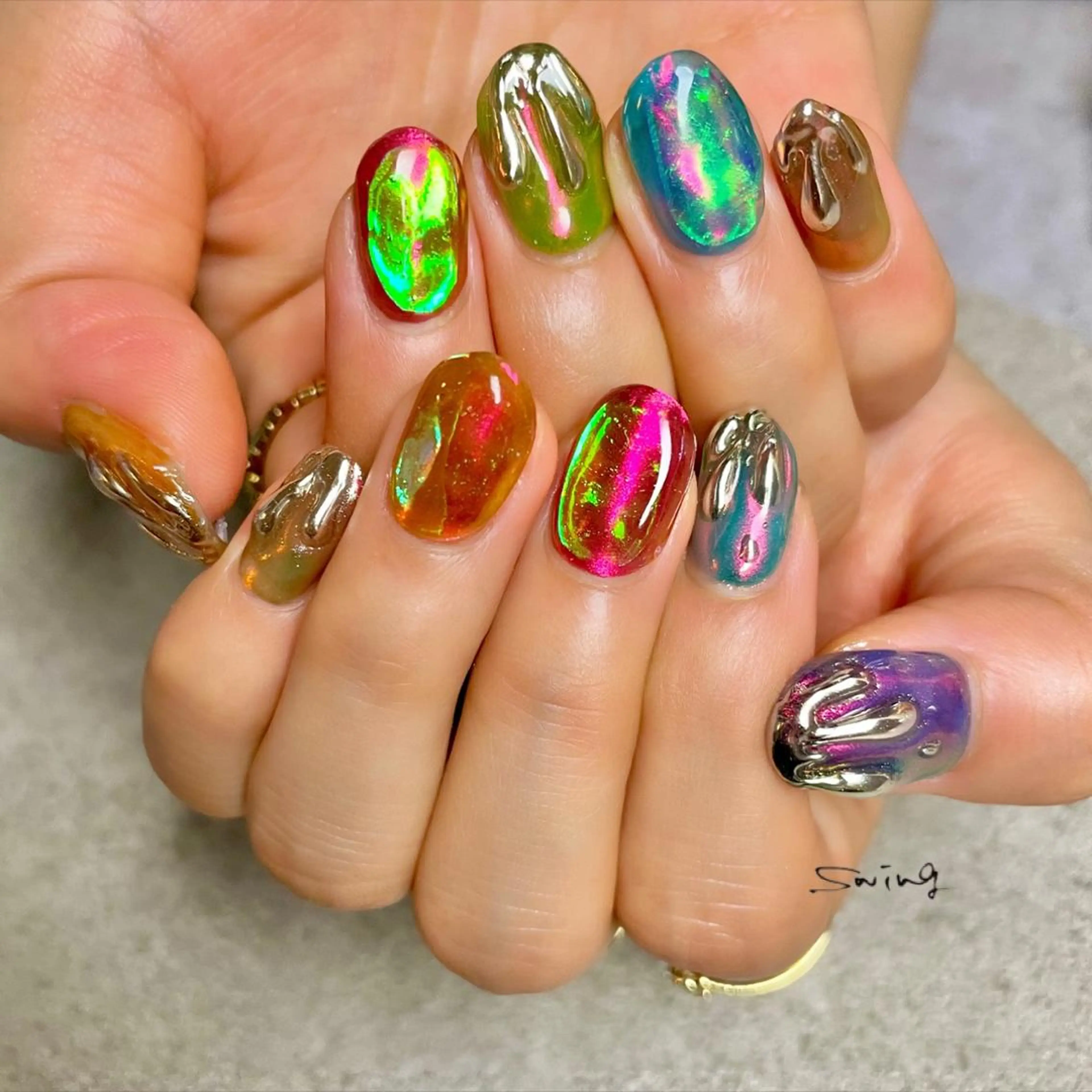 ネイル ハロウィン キラキラネイル SWING Nail Salon所属・Yoshida Takakoのネイルデザイン