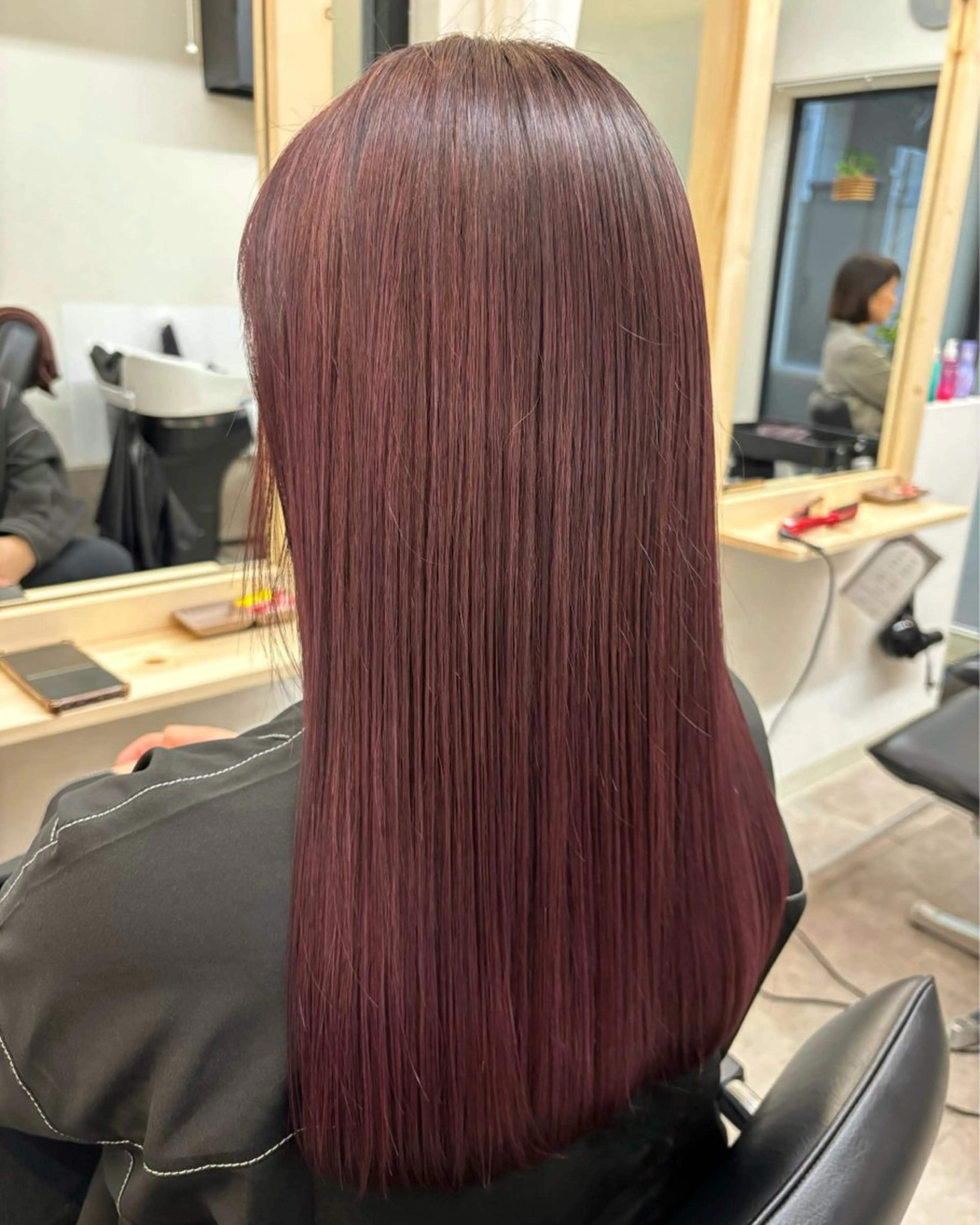 セミロング カラー カット ヘアカラー 縮毛矯正 韓国ヘア/艶カラー 🖤金丸彩乃🖤のヘアスタイル