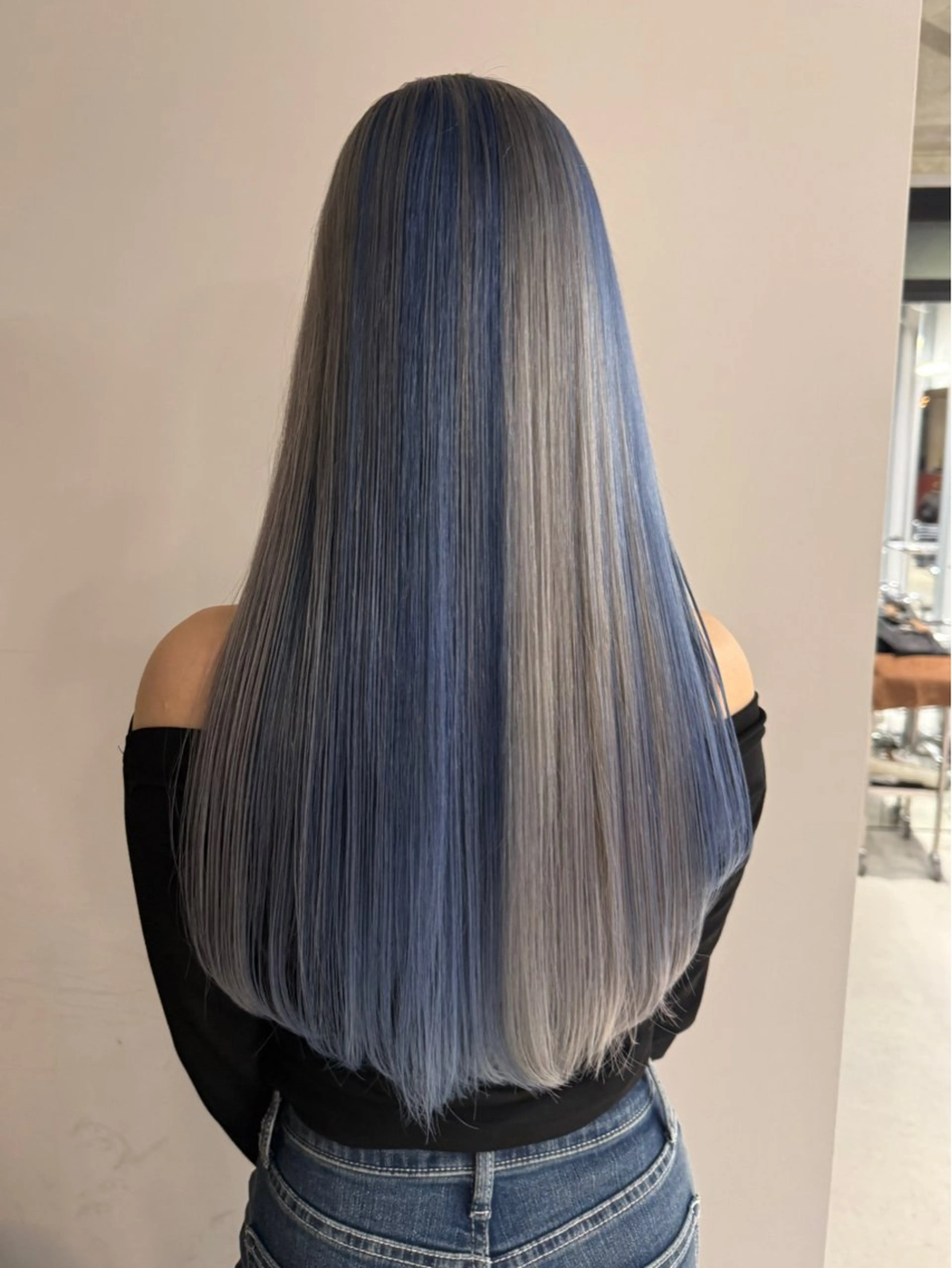 ロング ヘアカラー iris名駅店所属・近藤 詩桜のヘアスタイル