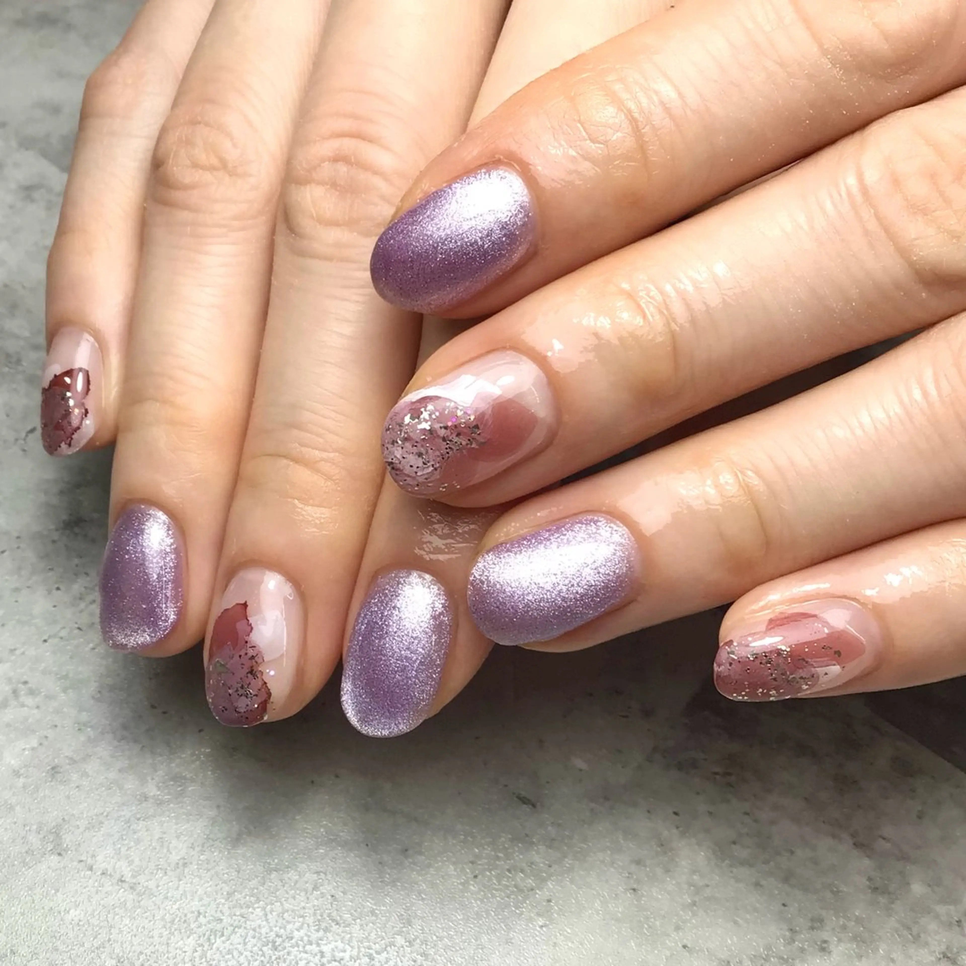 ネイル 長さ出し ジェルネイル マグネットネイル 持ち込み ワンカラーネイル ハンドネイル Nail Day 四条烏丸店のマツエク・マツパデザイン