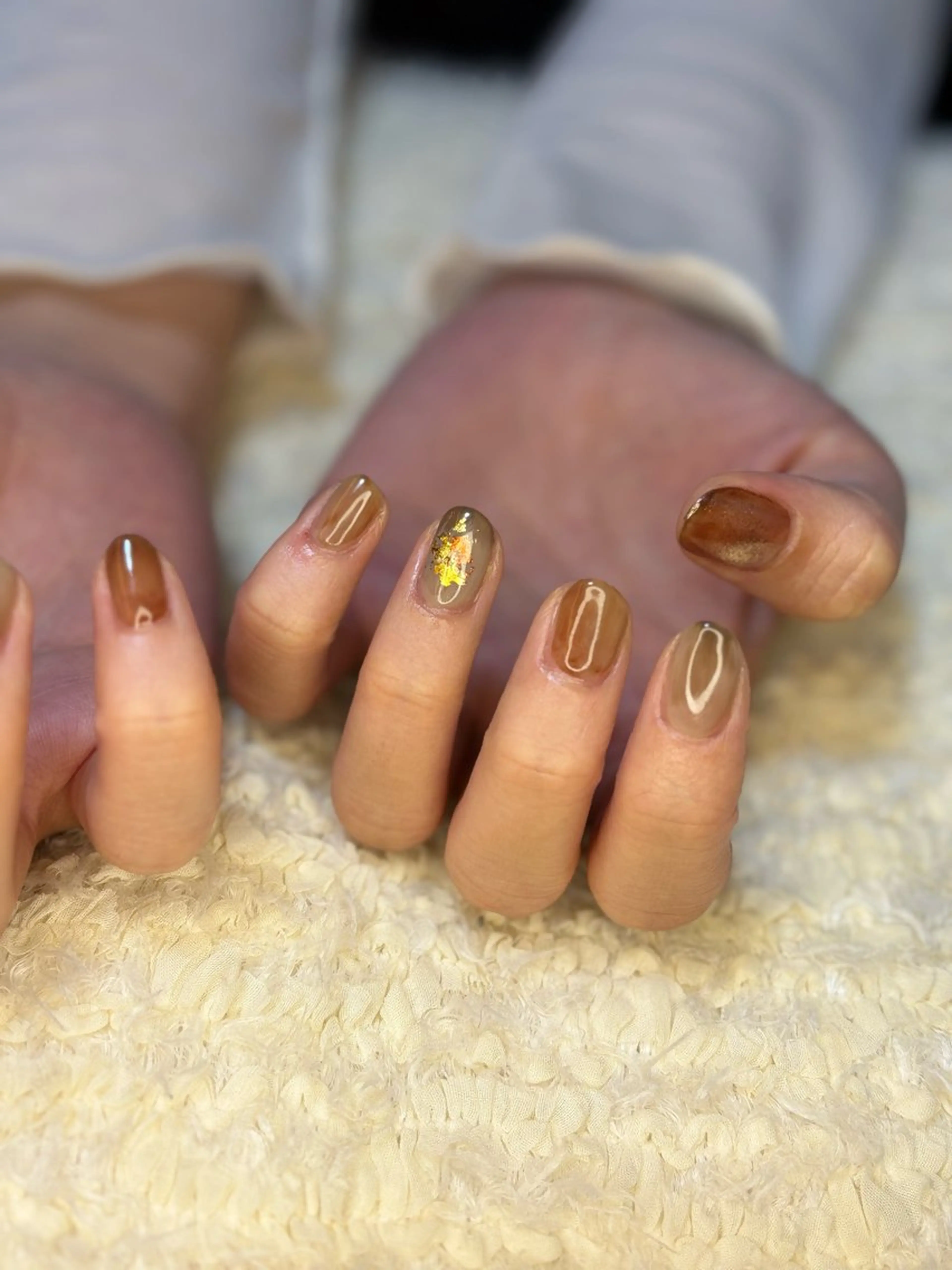 ネイル ブラウン ニュアンスネイル moeko nailのネイルデザイン
