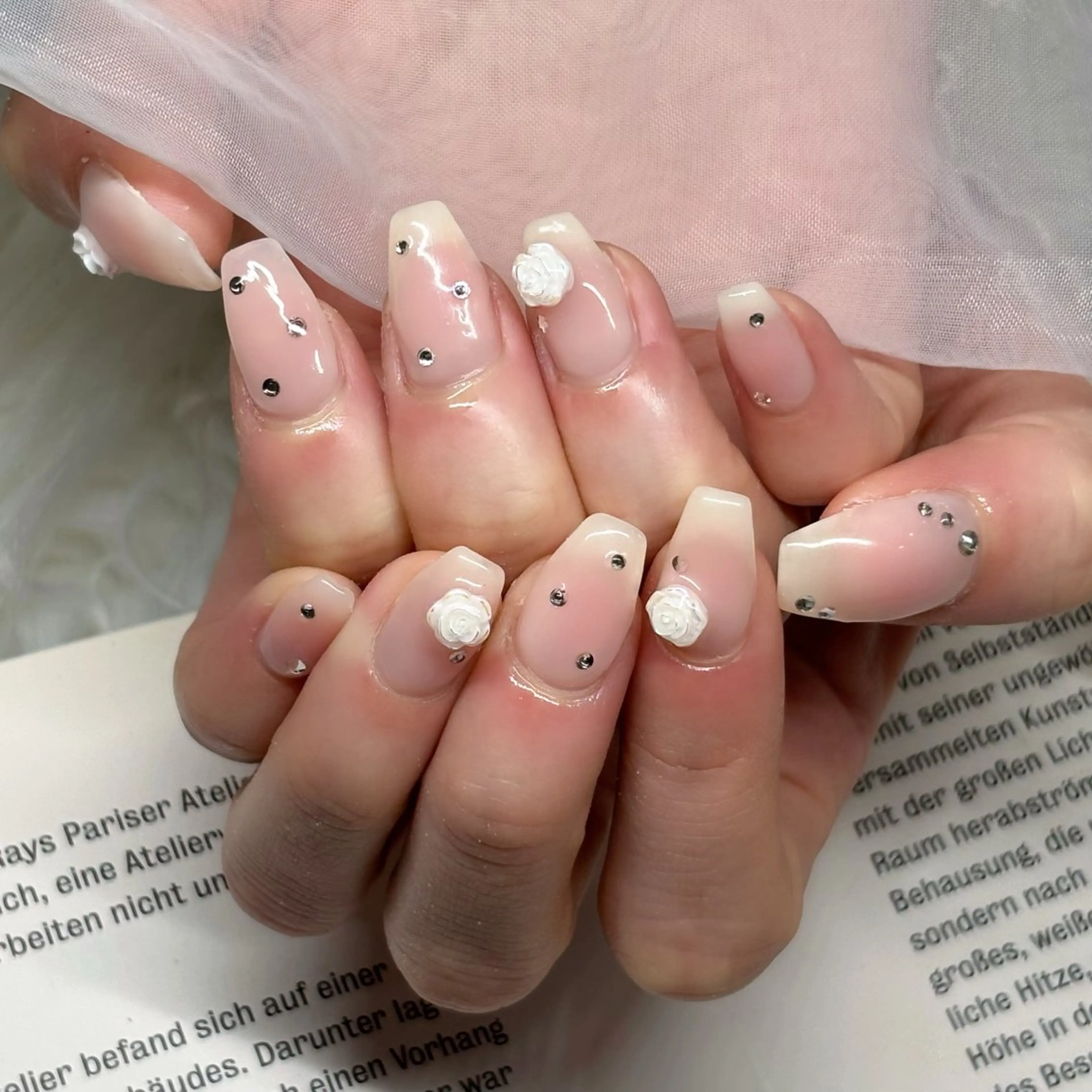 ネイル ハンドネイル nailsalon Lithos所属・nailsalon Recontreのネイルデザイン