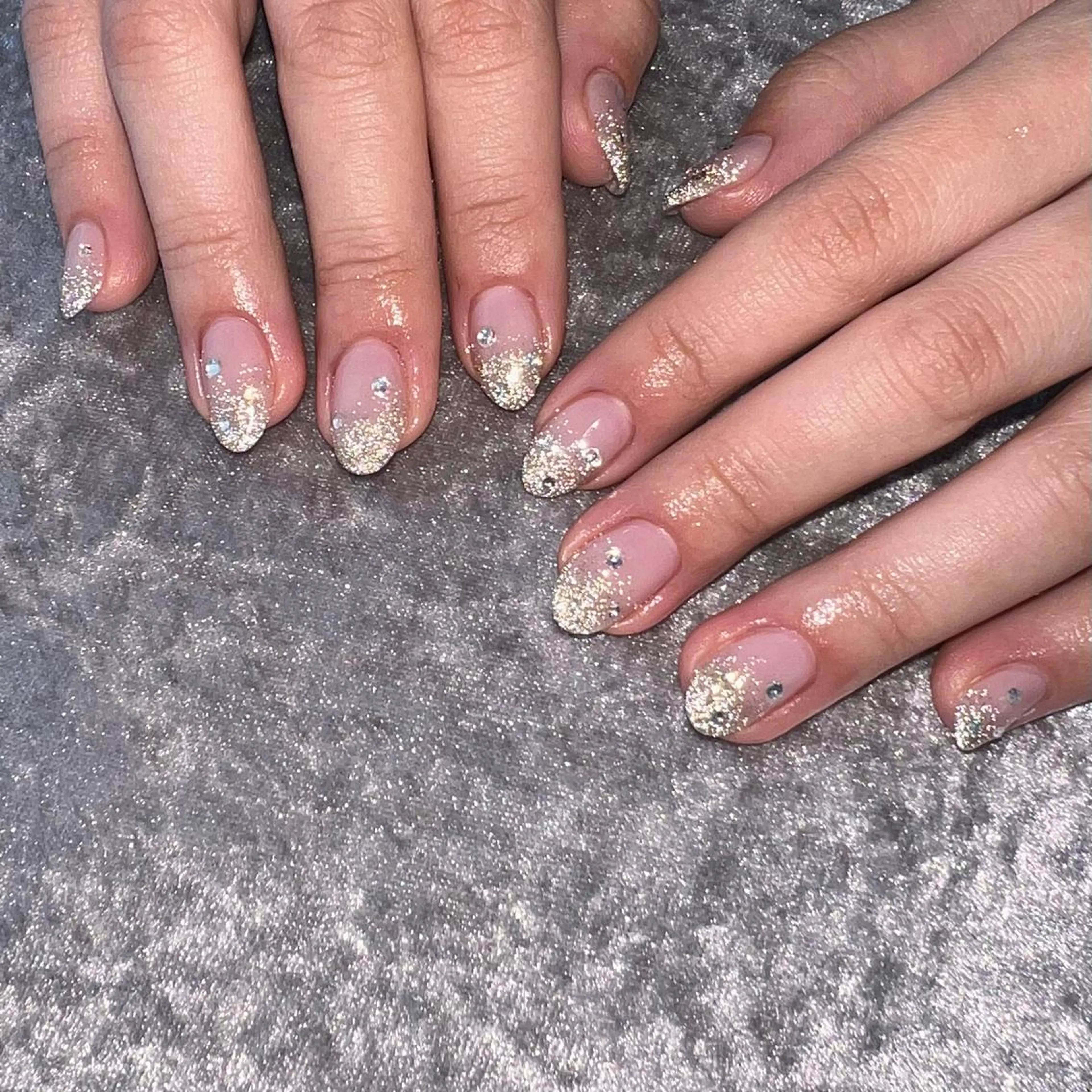 ミディアム ネイル マツエク・マツパ ハンドネイル REVIA_nail maiのネイルデザイン