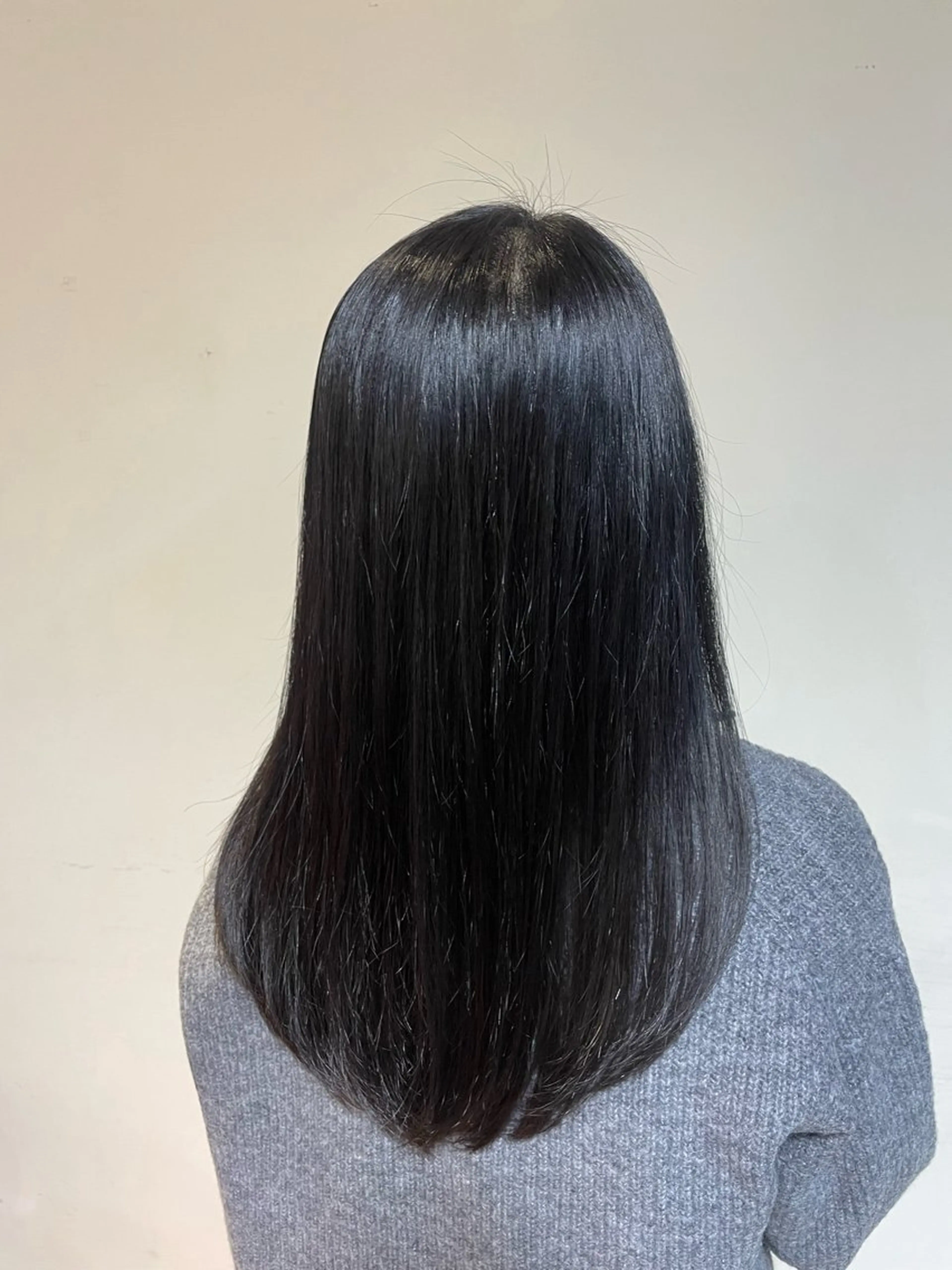 セミロング 縮毛矯正 トリートメント NA NAのヘアスタイル