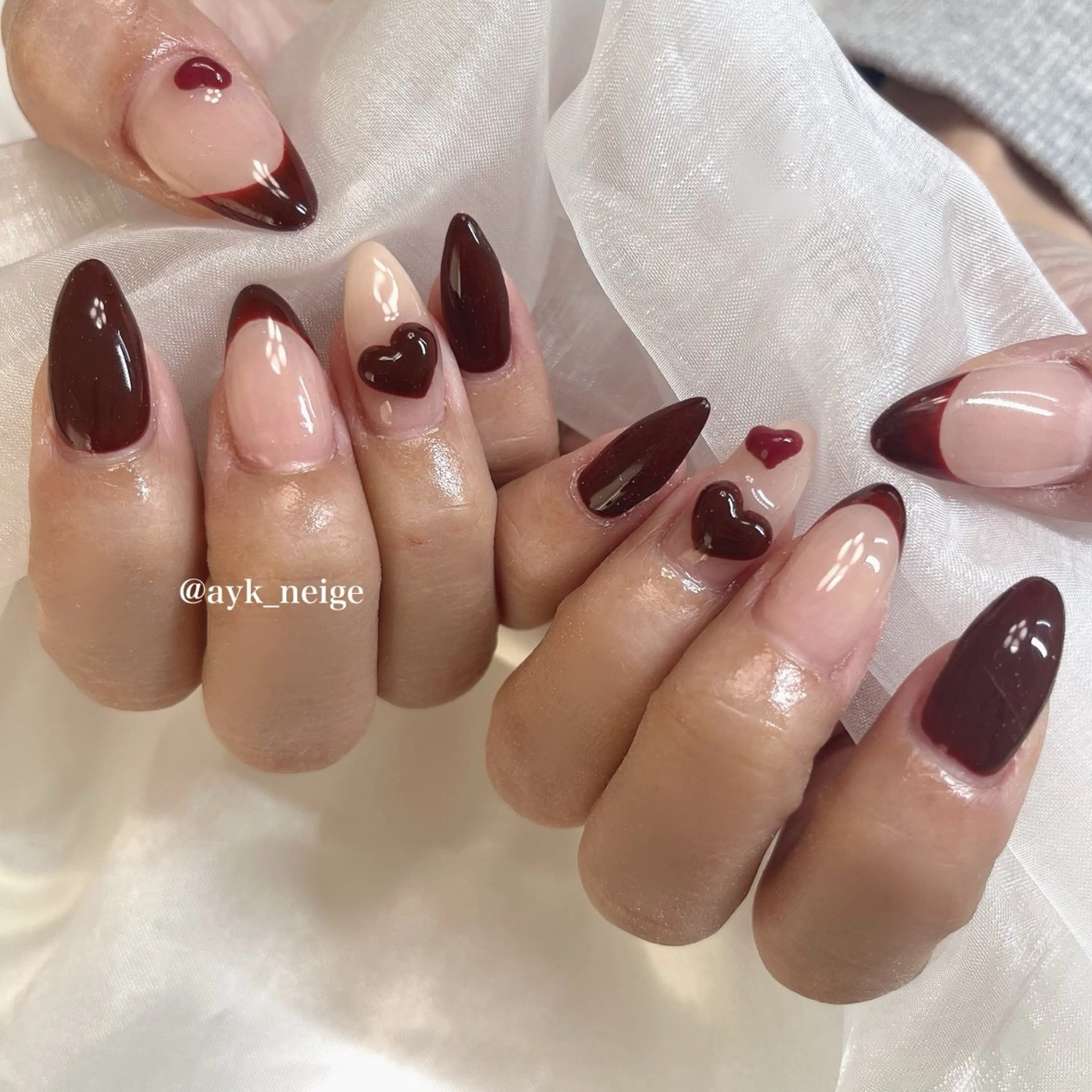 ネイル フットネイル キラキラネイル 韓国ネイル リボン シンプルネイル n'eige nail所属・大谷 綾香のネイルデザイン