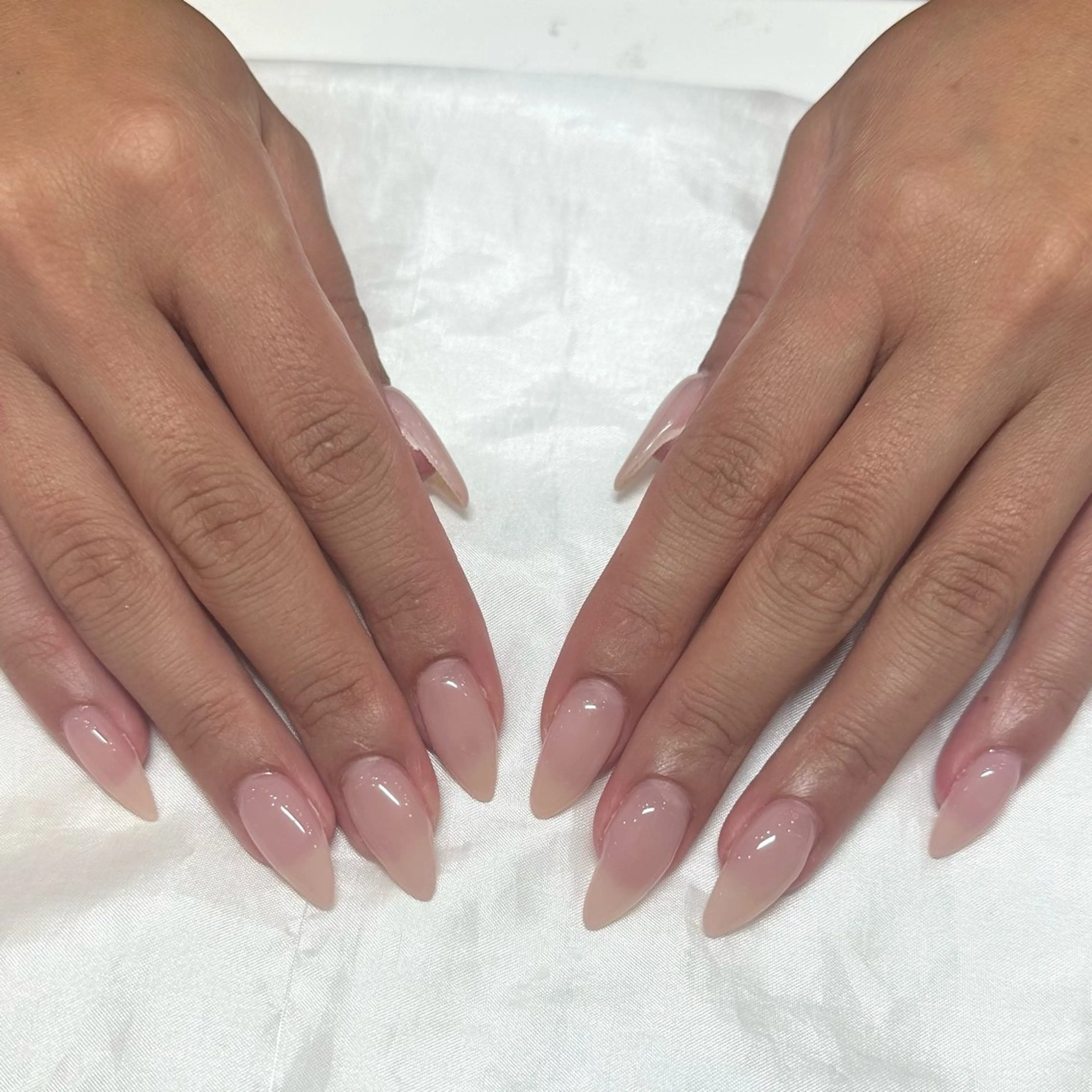 ネイル ピンク ピンクベージュ ハンドネイル nail salon amulet所属・amulet rikuのネイルデザイン