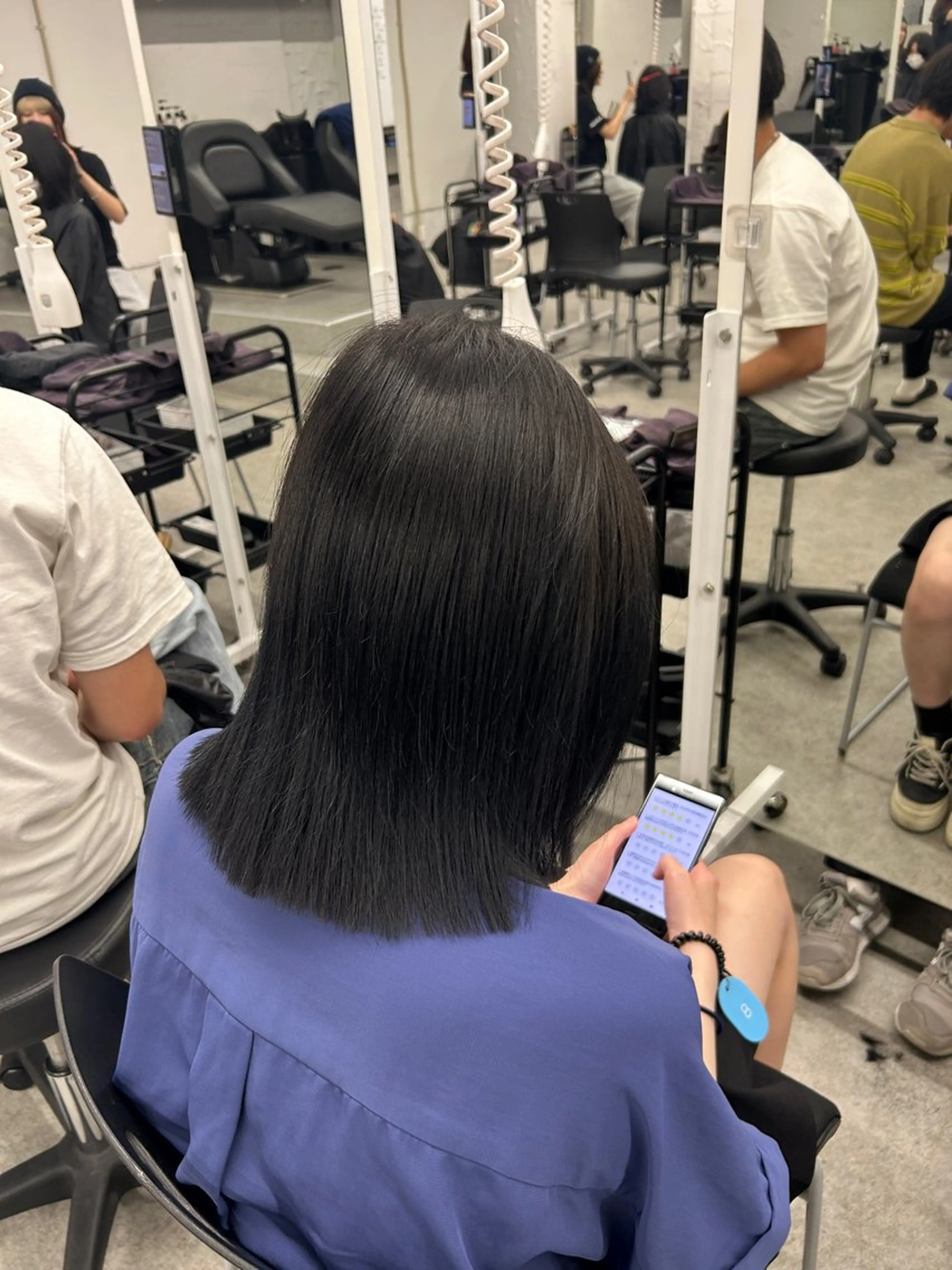 セミロング カラー カット ヘアカラー トリートメント 海外風ブリーチなし 🫒Rion🫒🩶のヘアスタイル