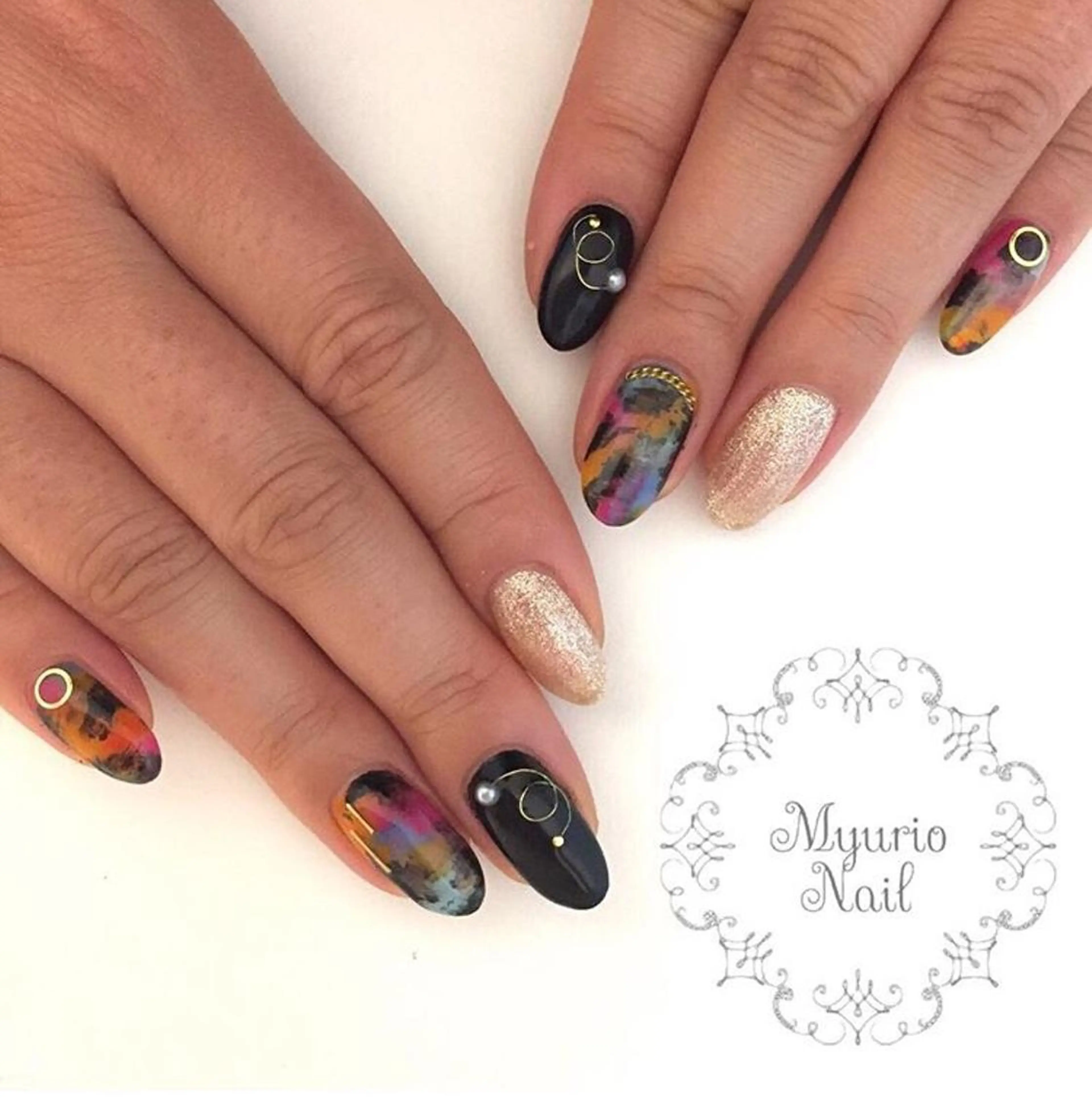 ネイル nail & eyelash Sympa 新横浜所属・𝓢𝔂𝓶𝓹𝓪 𝓜iwako🐰ᩚのネイルデザイン