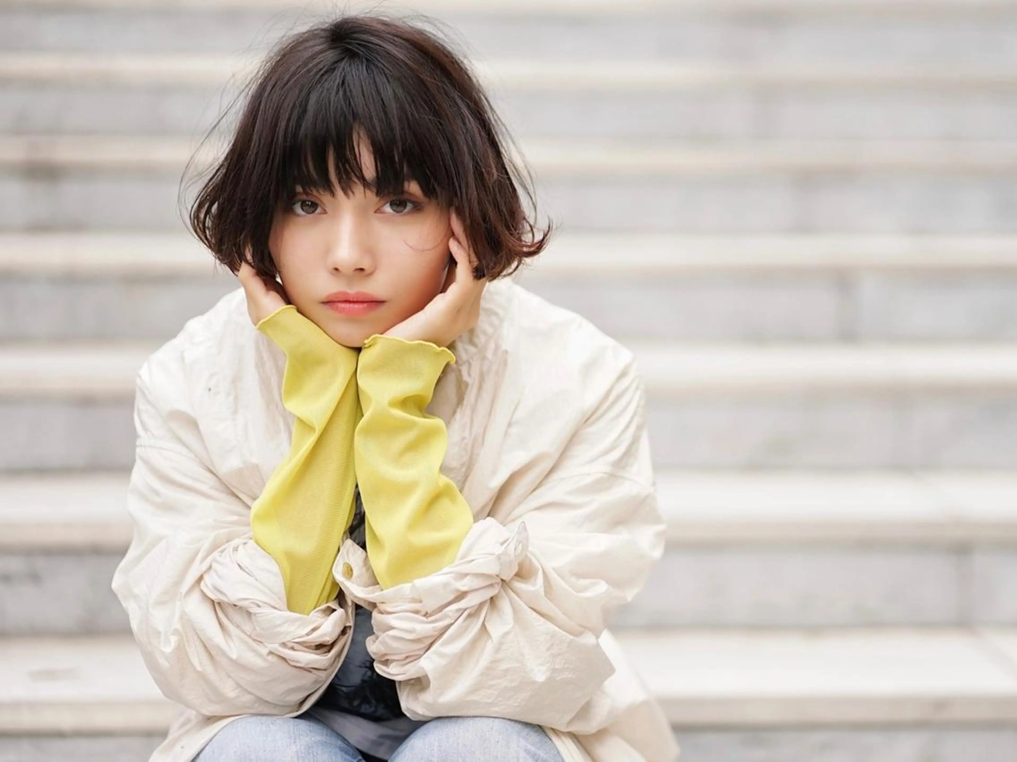 セミロング カラー パーマ ヘアアレンジ アディクシーカラー アッシュ バレイヤージュ ベージュカラー ブリーチ newi grande 横浜店のヘアスタイル