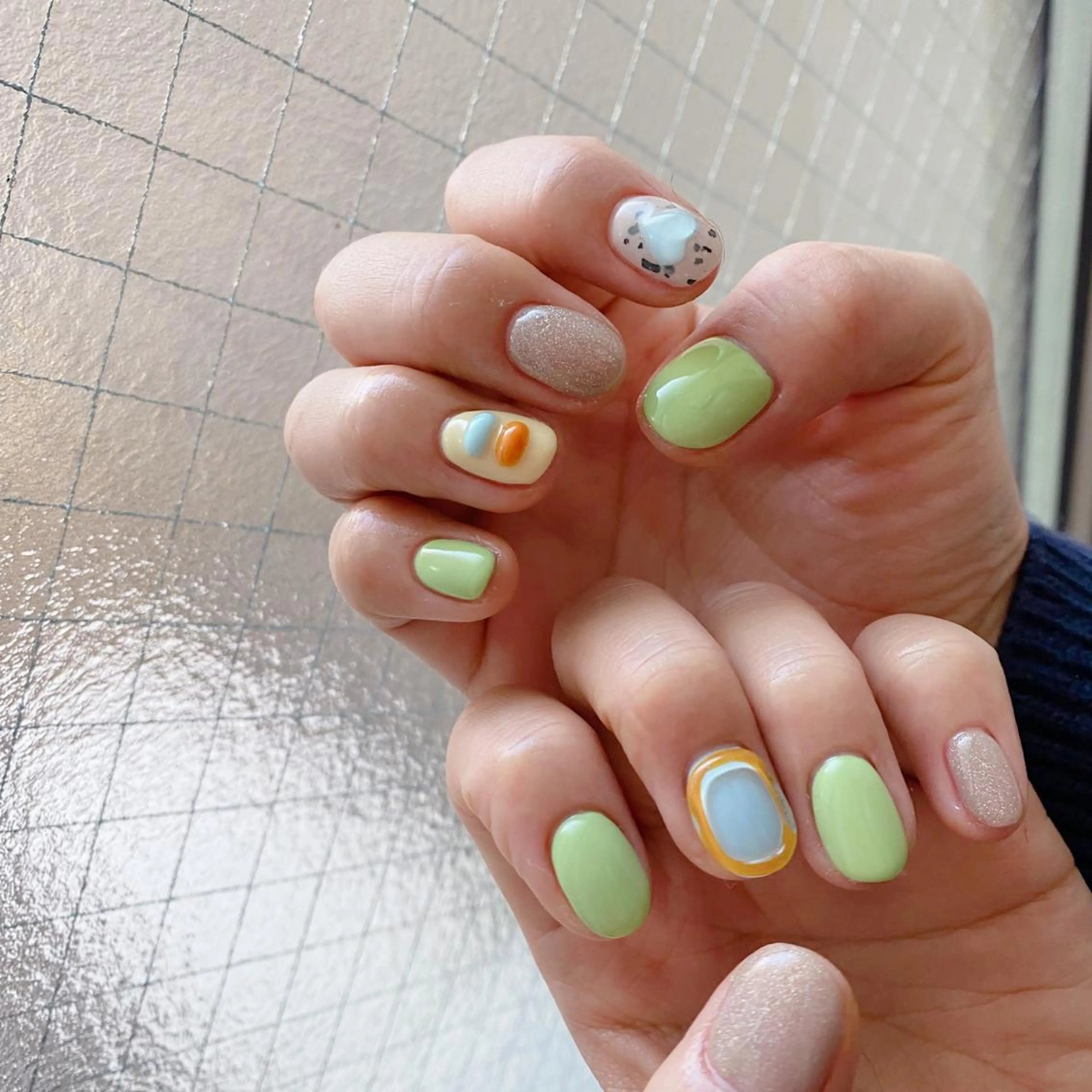 ネイル アートネイル オーロラネイル フレンチネイル 氷ネイル・うるうるネイル マグネットネイル ハンドネイル Nail by Licorneのネイルデザイン
