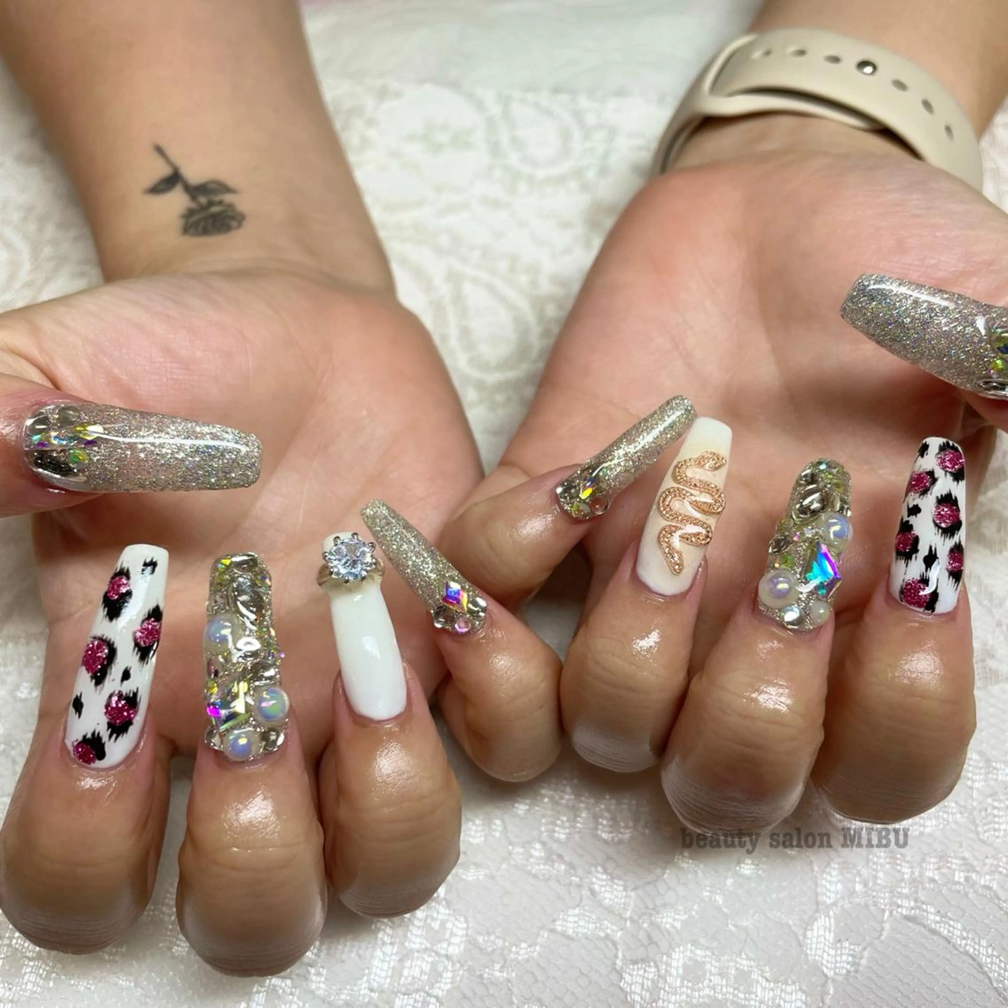 ネイル ハンドネイル Sunny.Roa fujiのネイルデザイン