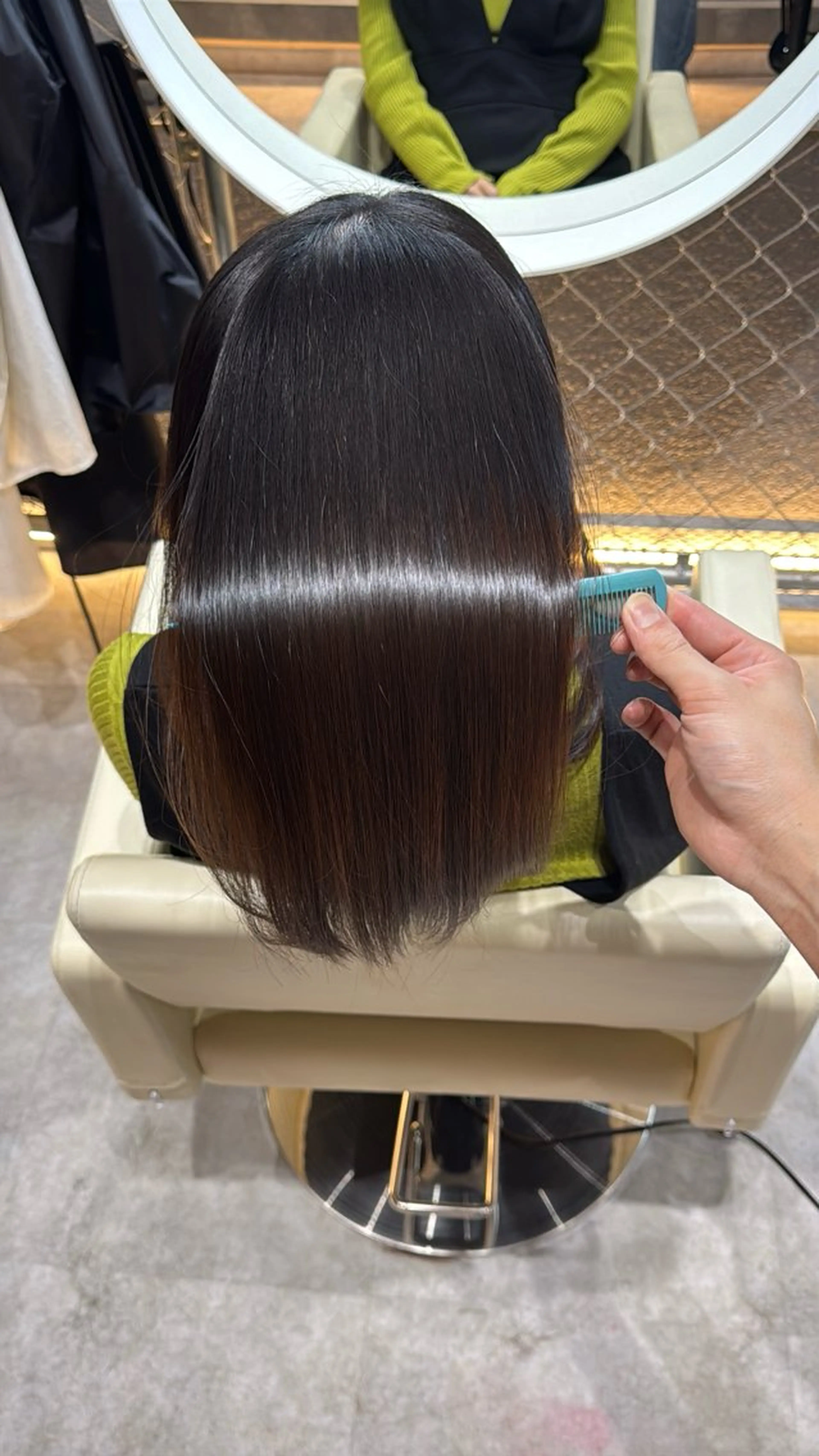 ミディアム くせ毛 髪質改善 縮毛矯正 縮毛矯正 トリートメント CoCooN TAKUMAのヘアスタイル