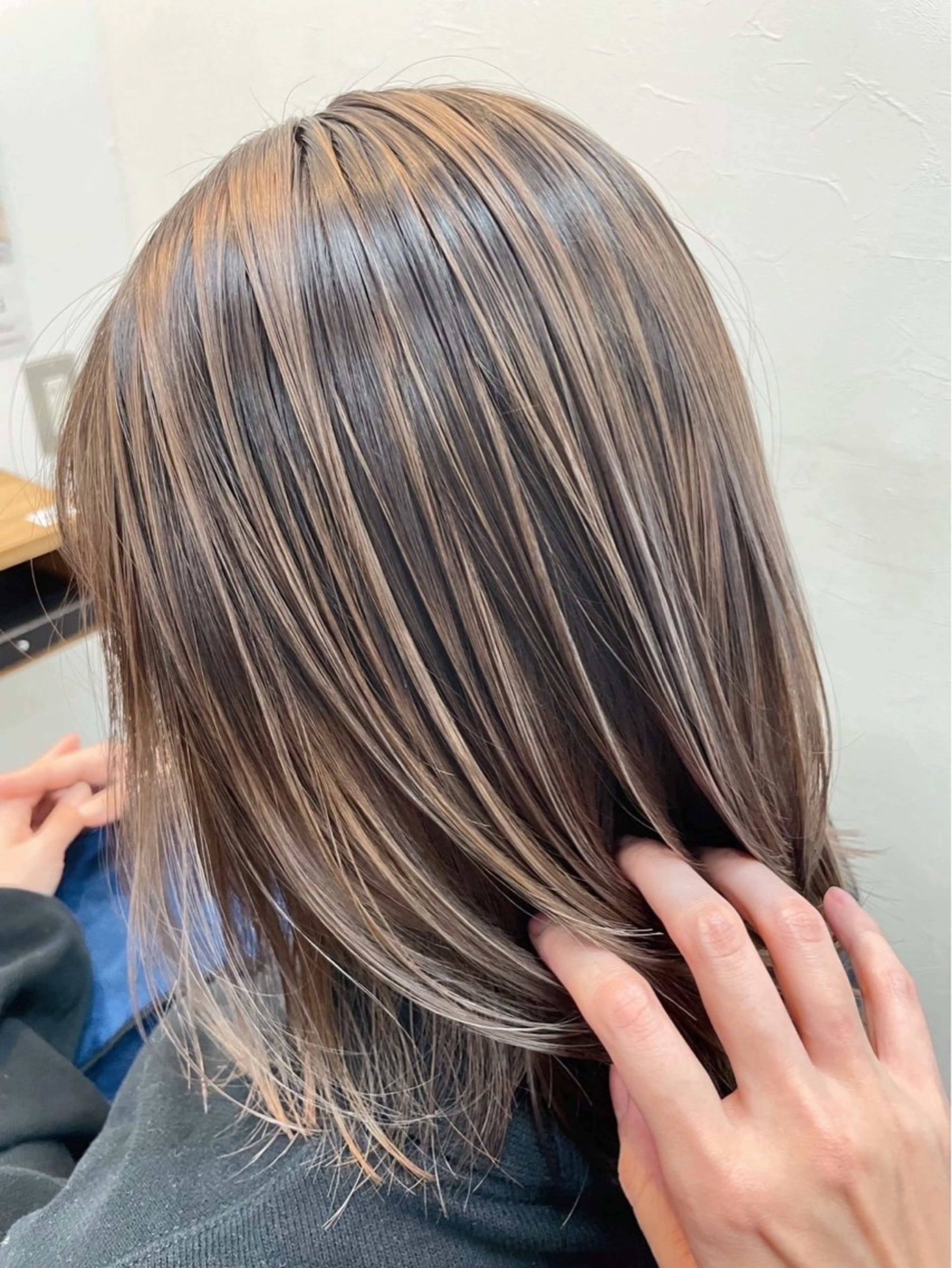 ミディアム カラー Haruka韓国風 似合わせカット♡のヘアスタイル