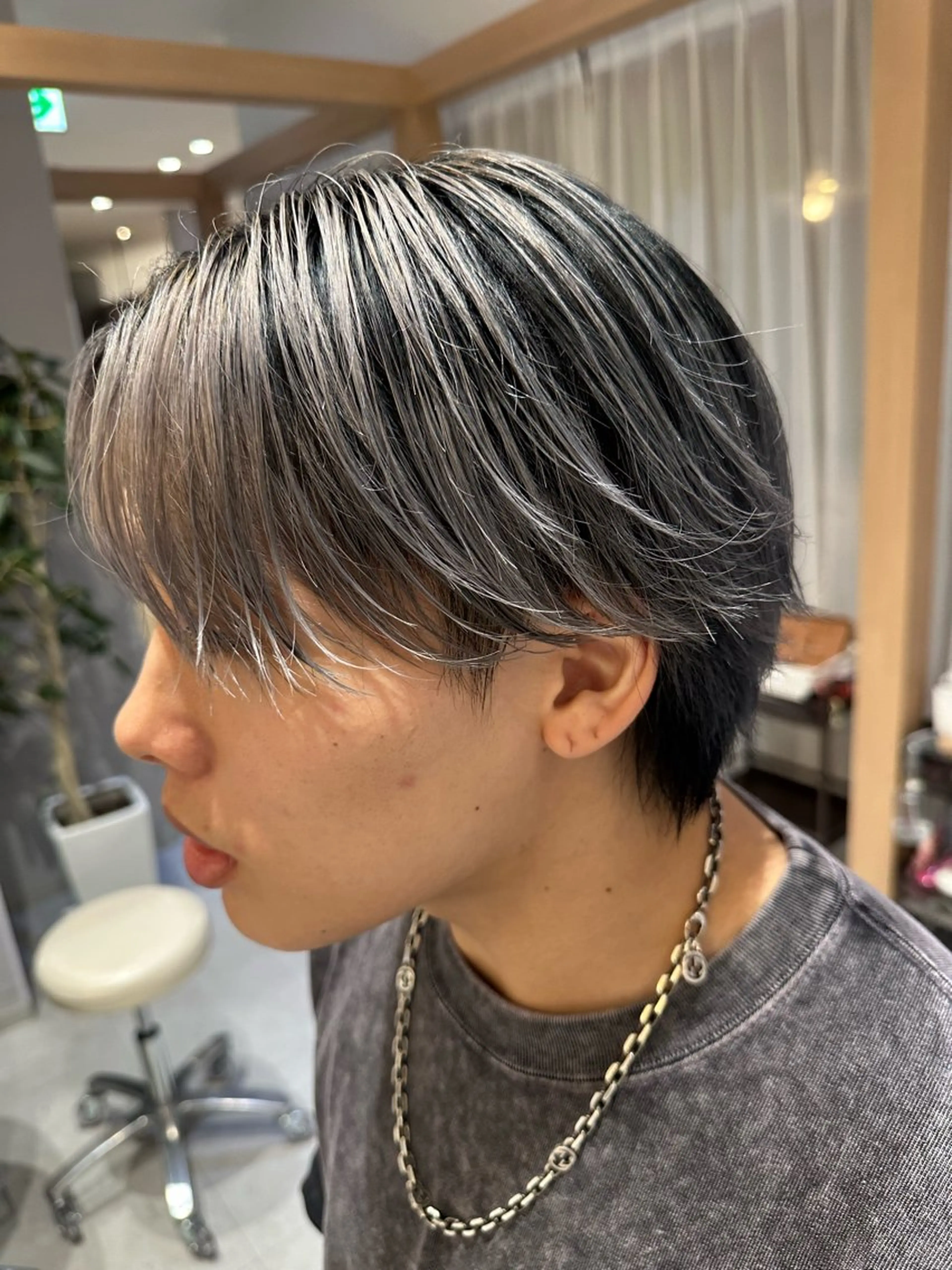 ショート カラー パーマ ヘアアレンジ メンズ キッズ メンズバレイヤージュ メンズハイライト メンズパーマ 波巻きパーマ バレイヤージュ Chere rosso 金剛店所属・メンズカット/パーマ 指名率1位北野豊彦のヘアスタイル