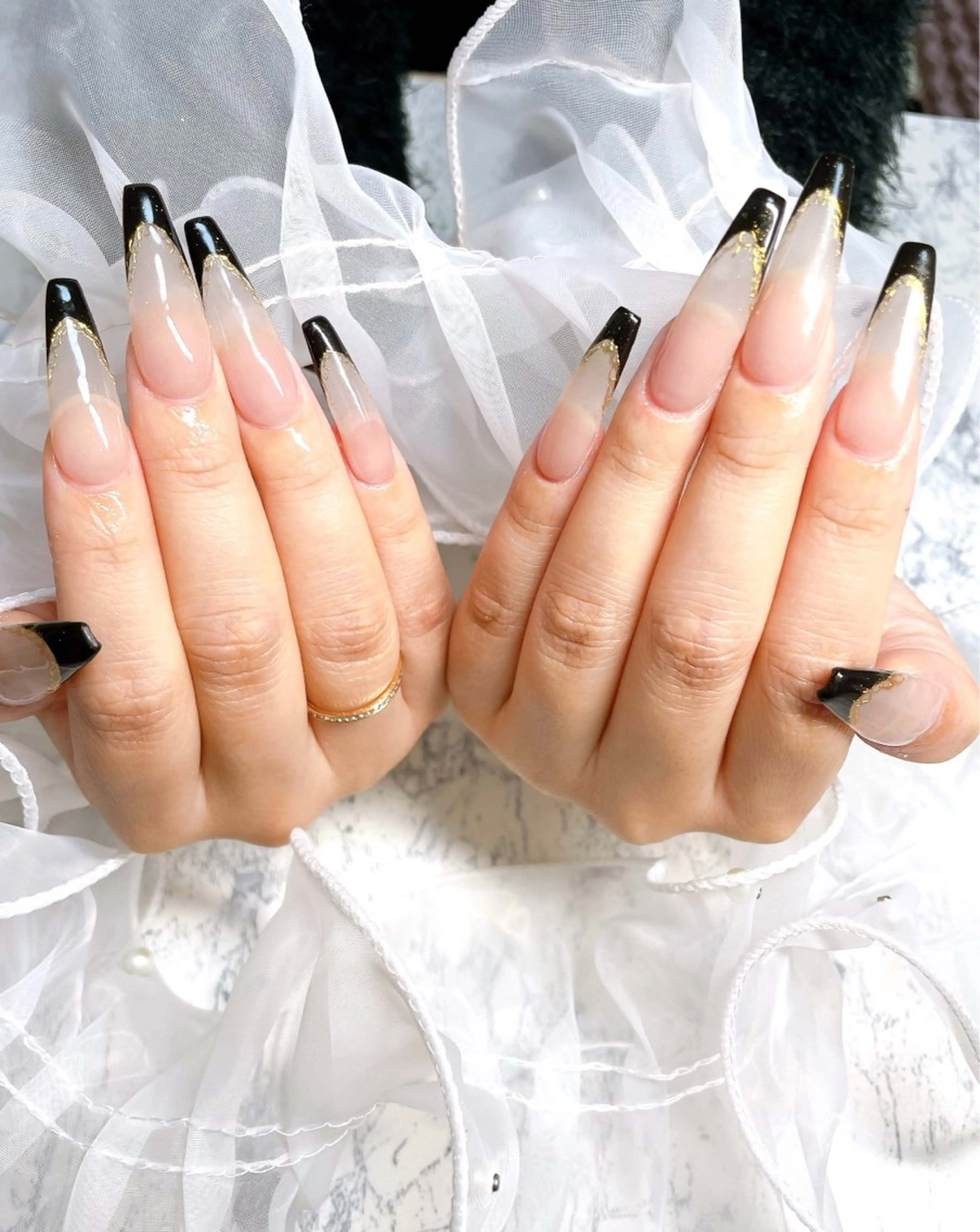 ネイル ロングネイル スカルプネイル GAL_ NAILのネイルデザイン