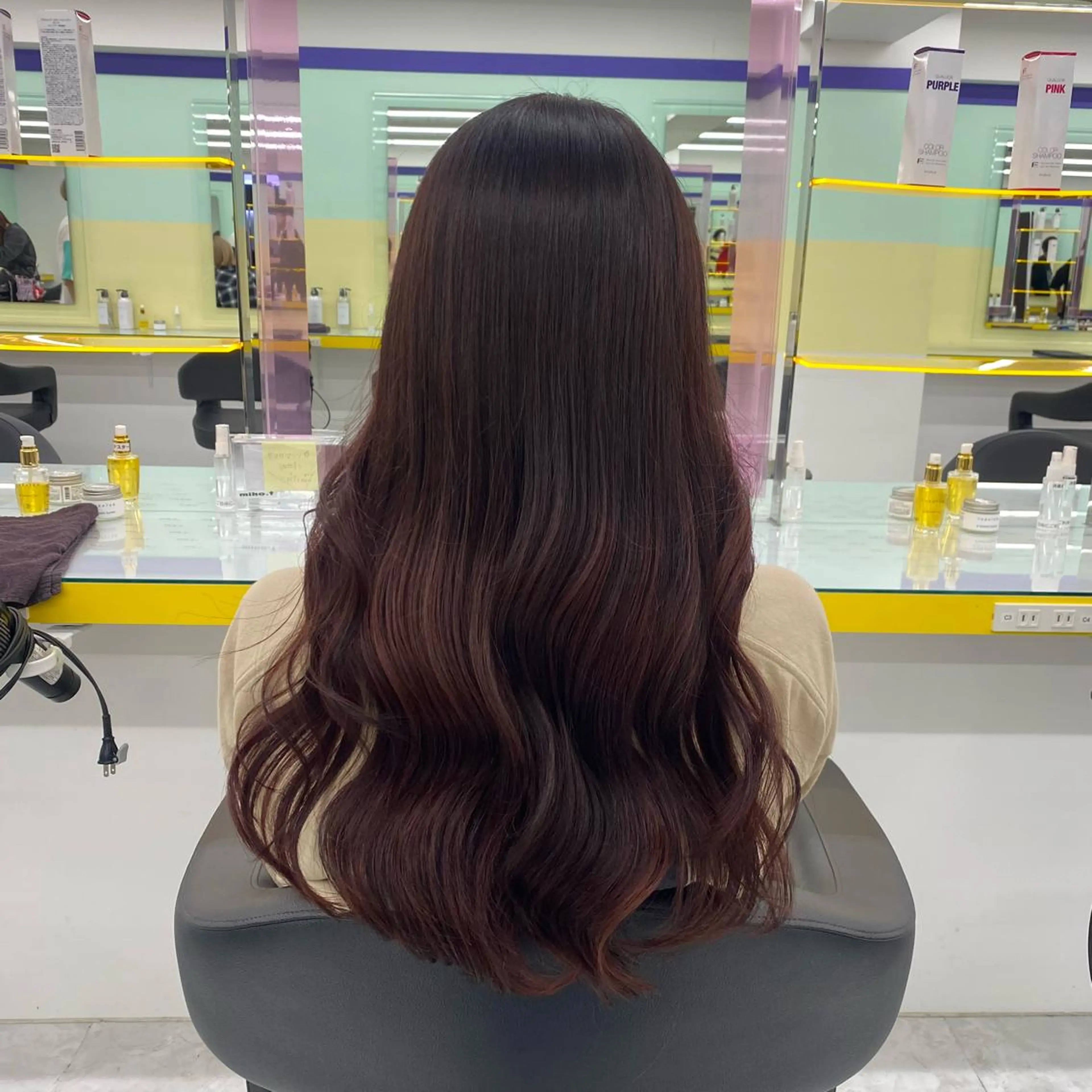 ミディアム カラー パーマ ヘアアレンジ メンズ キッズ ネイル マツエク・マツパ アイブロウ ブラウンカラー レッドカラー レッドブラウン カラーマツエク ブラウン Lumo所属・💖横浜ブリーチなし 💖MIHOのヘアスタイル