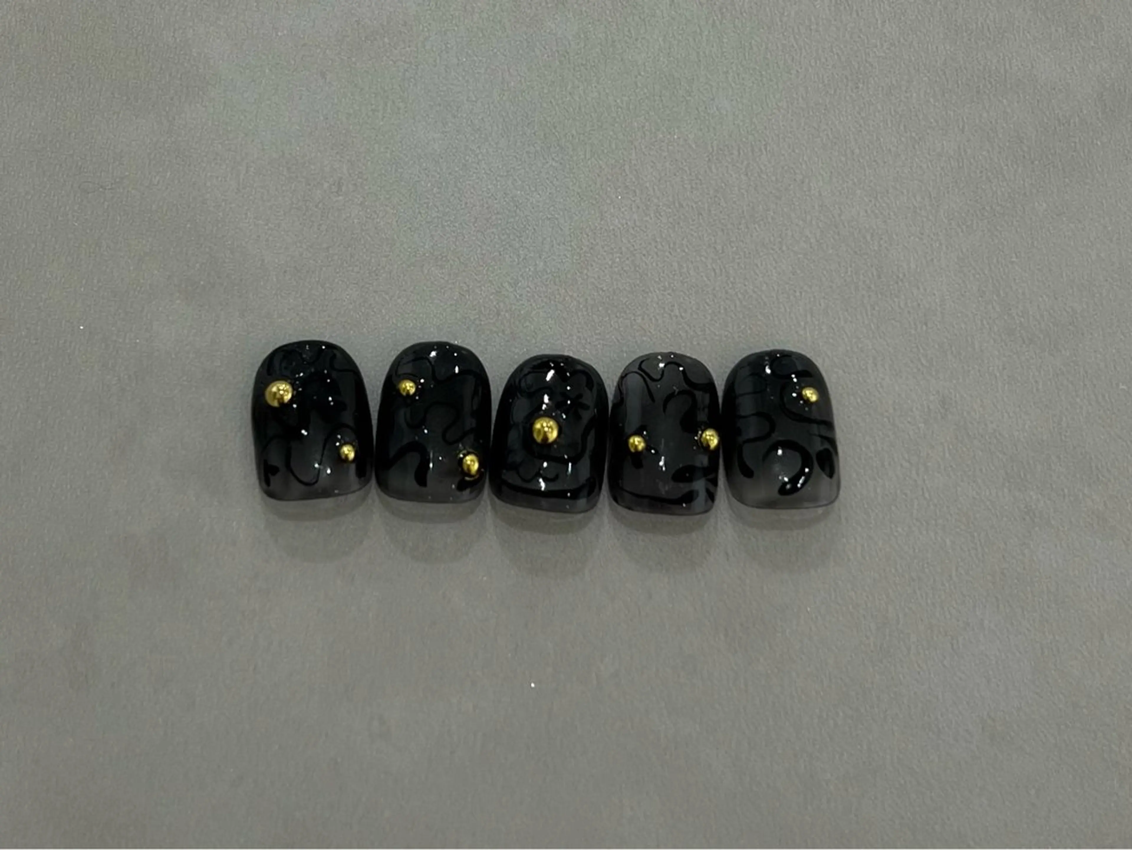 ネイル ハンドネイル nue　nail salon 代々木店所属・yokozawa sakiのネイルデザイン