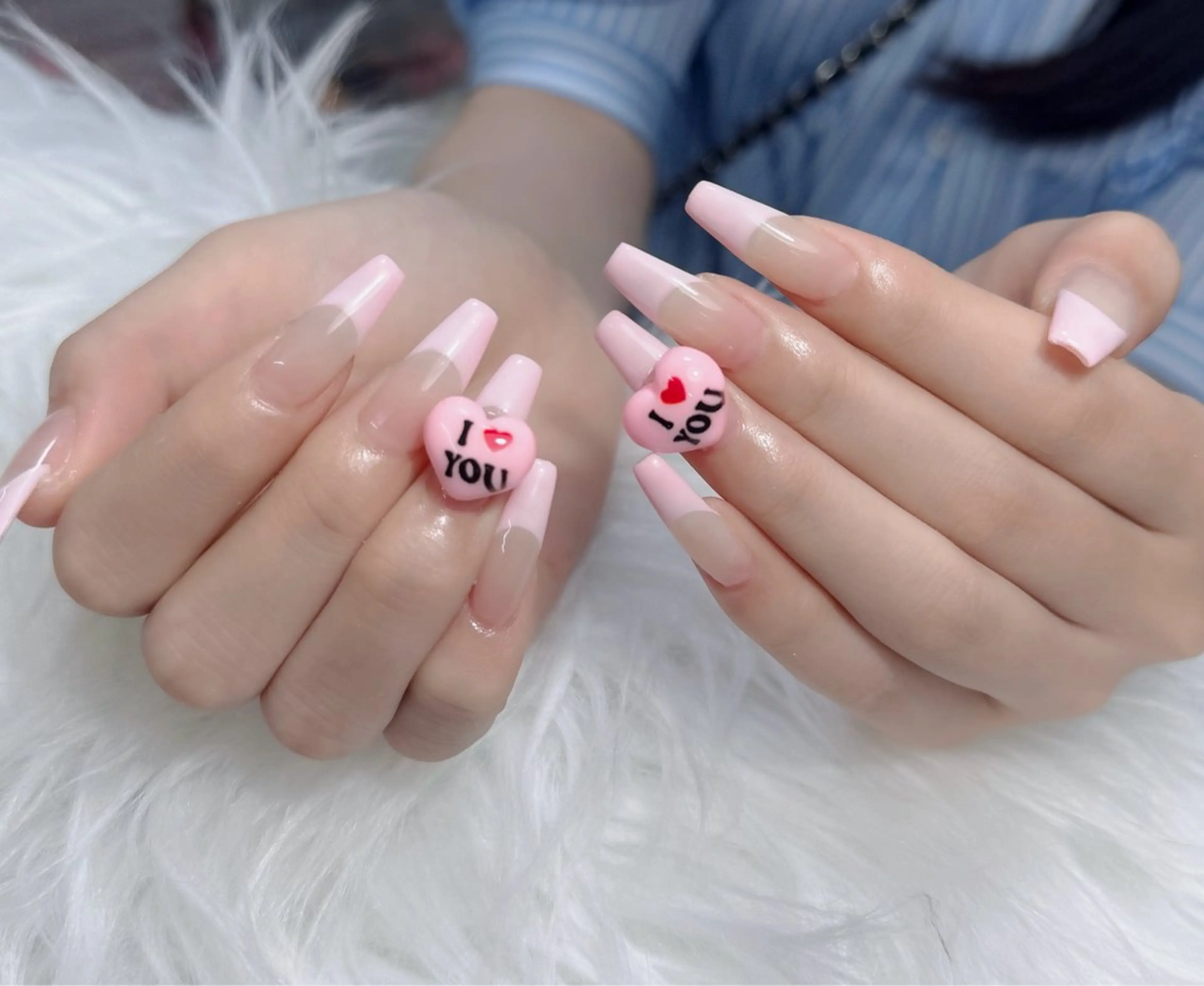 ネイル アートネイル フレンチネイル ジェルネイル 韓国ネイル マグネットネイル ハンドネイル Lenie Nail Salonのネイルデザイン