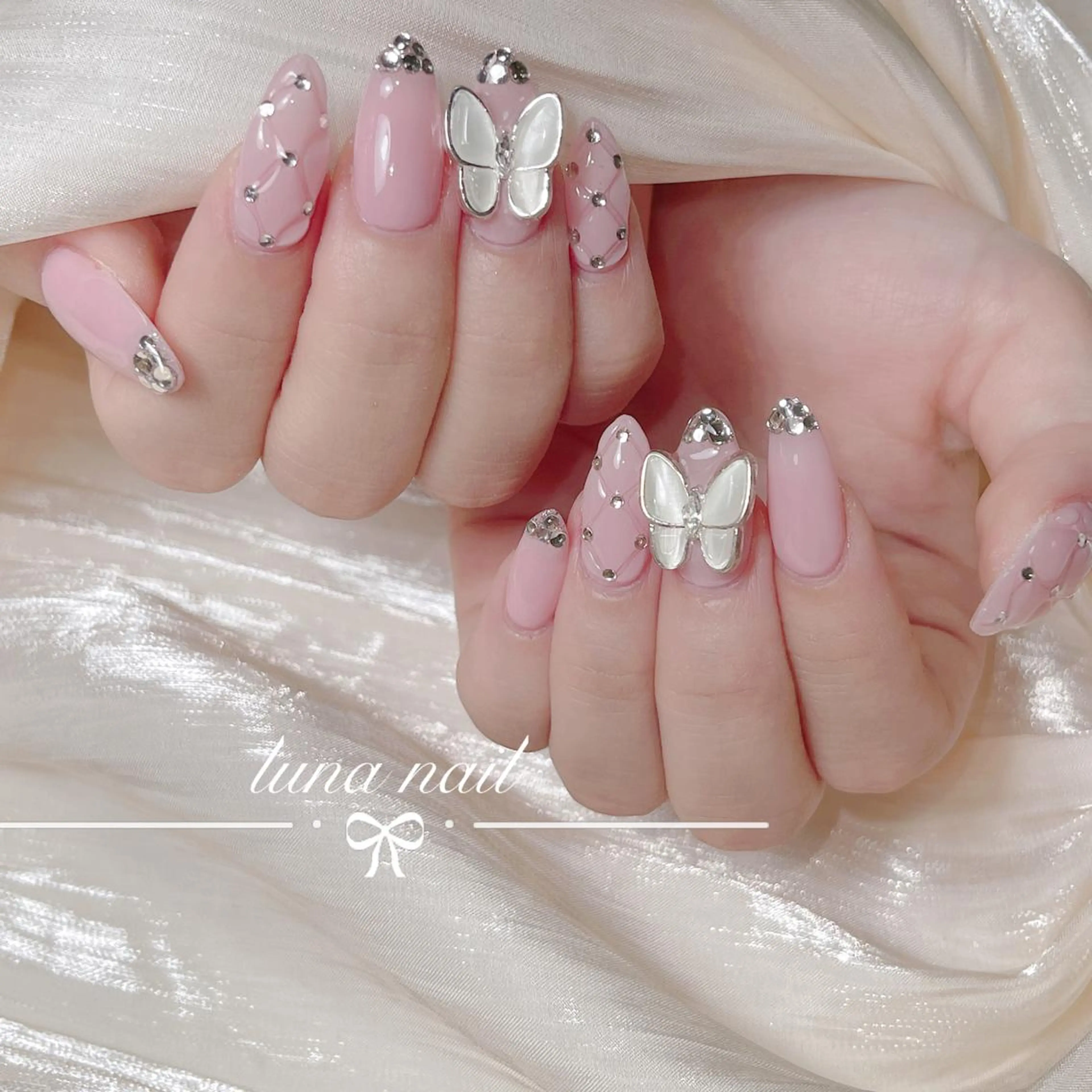 ネイル luna nail ＆eyelashのネイルデザイン