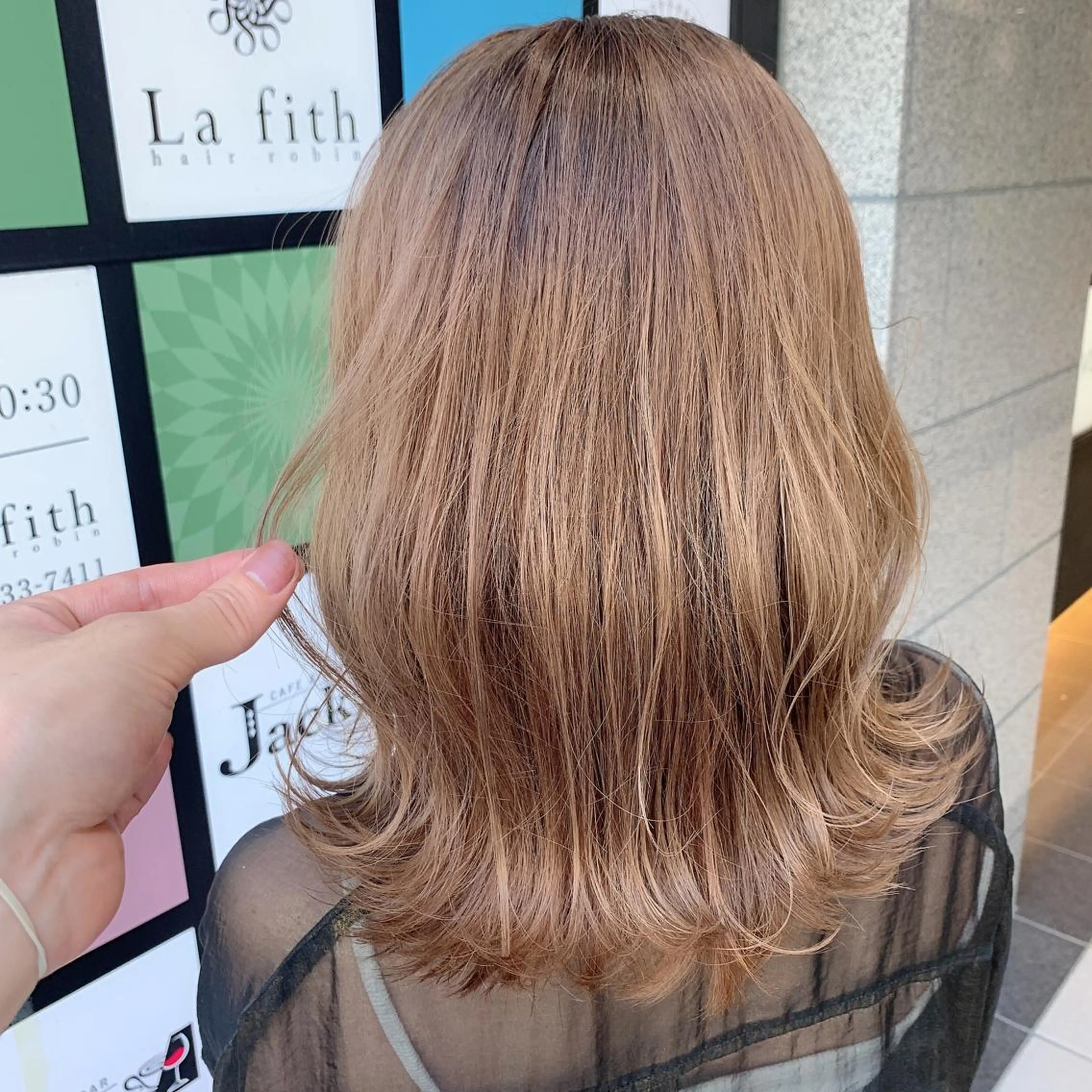 ミディアム カラー パーマ ヘアアレンジ ネイル マツエク・マツパ Lond jeloud 名古屋所属・髪質改善/エクステ の達人/杉原碧仁のヘアスタイル