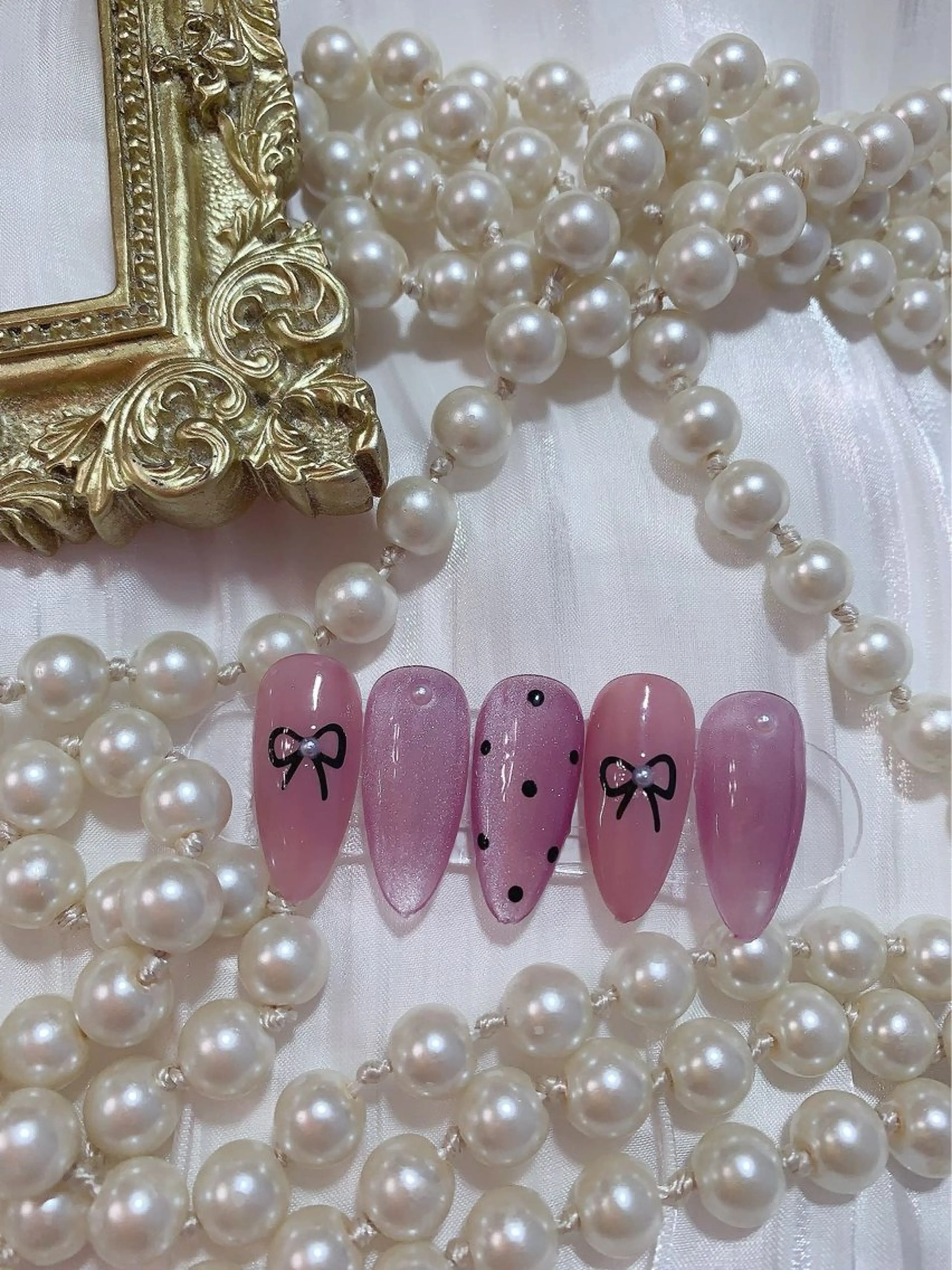 ネイル ハンドネイル ネイルサロンAiri 長さ出し·シンプルのネイルデザイン