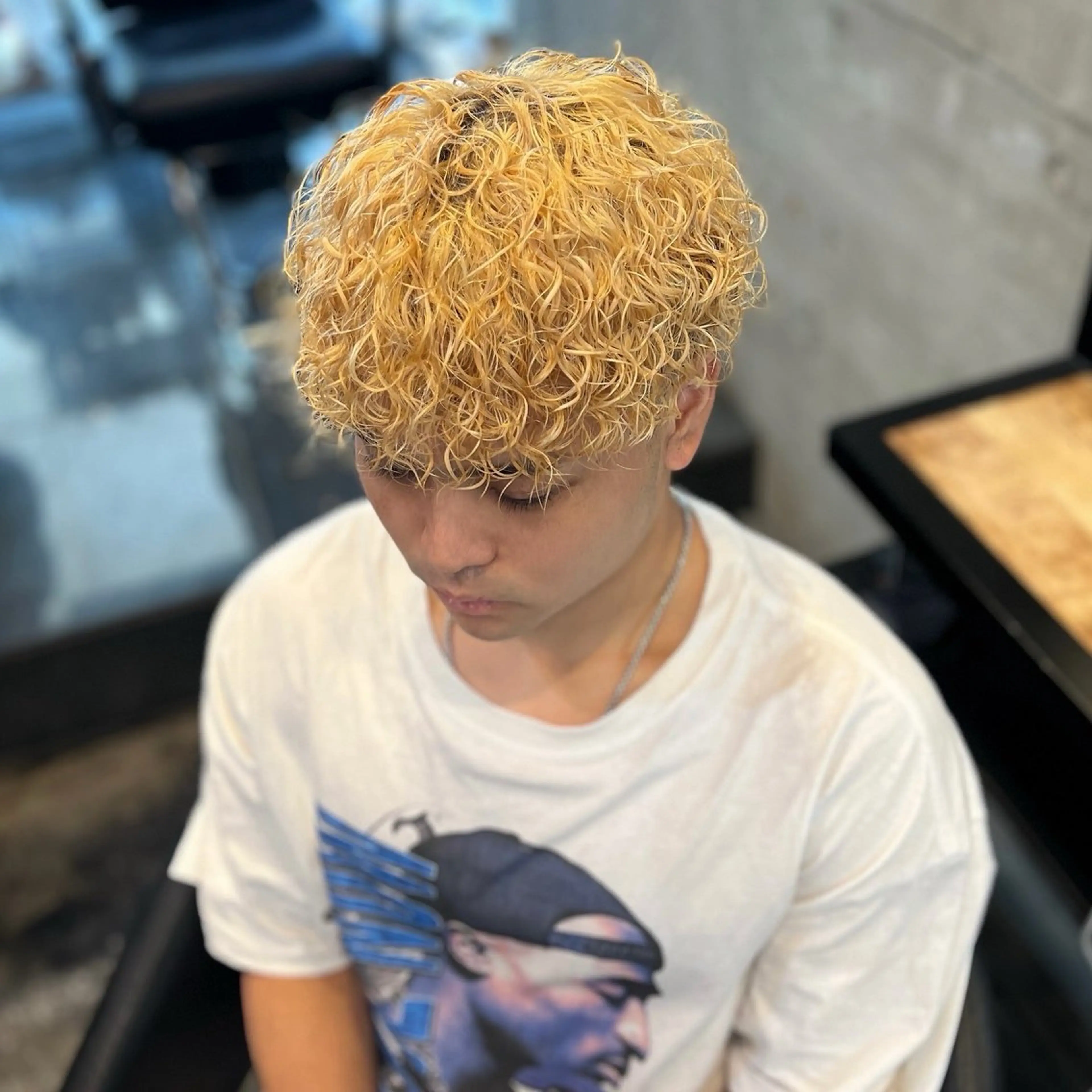 パーマ メンズ メンズブリーチ メンズハイライト メンズメッシュ メンズパーマ スパイラルパーマ カット ヘアカラー パーマ トリートメント メンズ特化/パーマ/ メッシュ/竜成のヘアスタイル