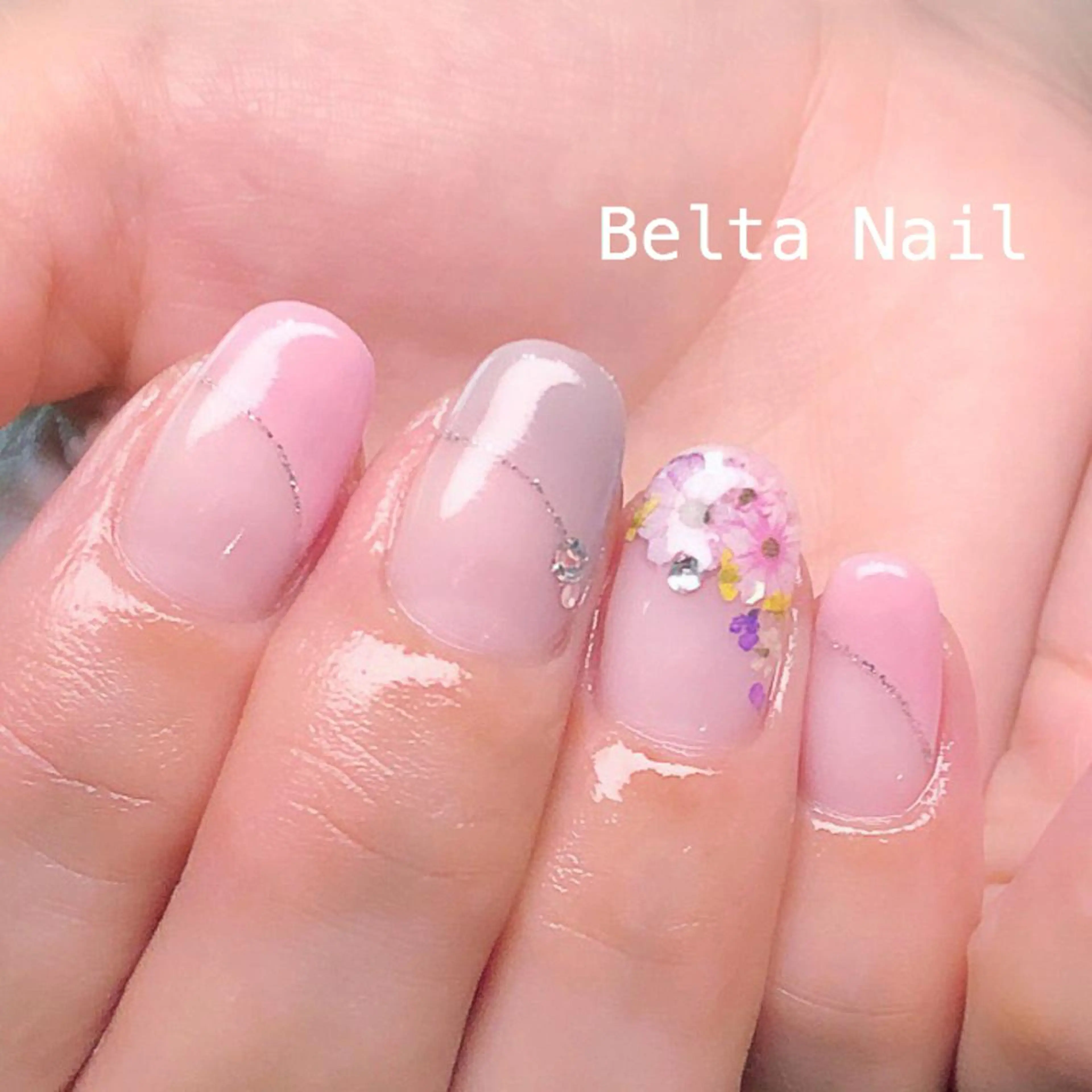ネイル フラワーネイル BELTA NAILのネイルデザイン