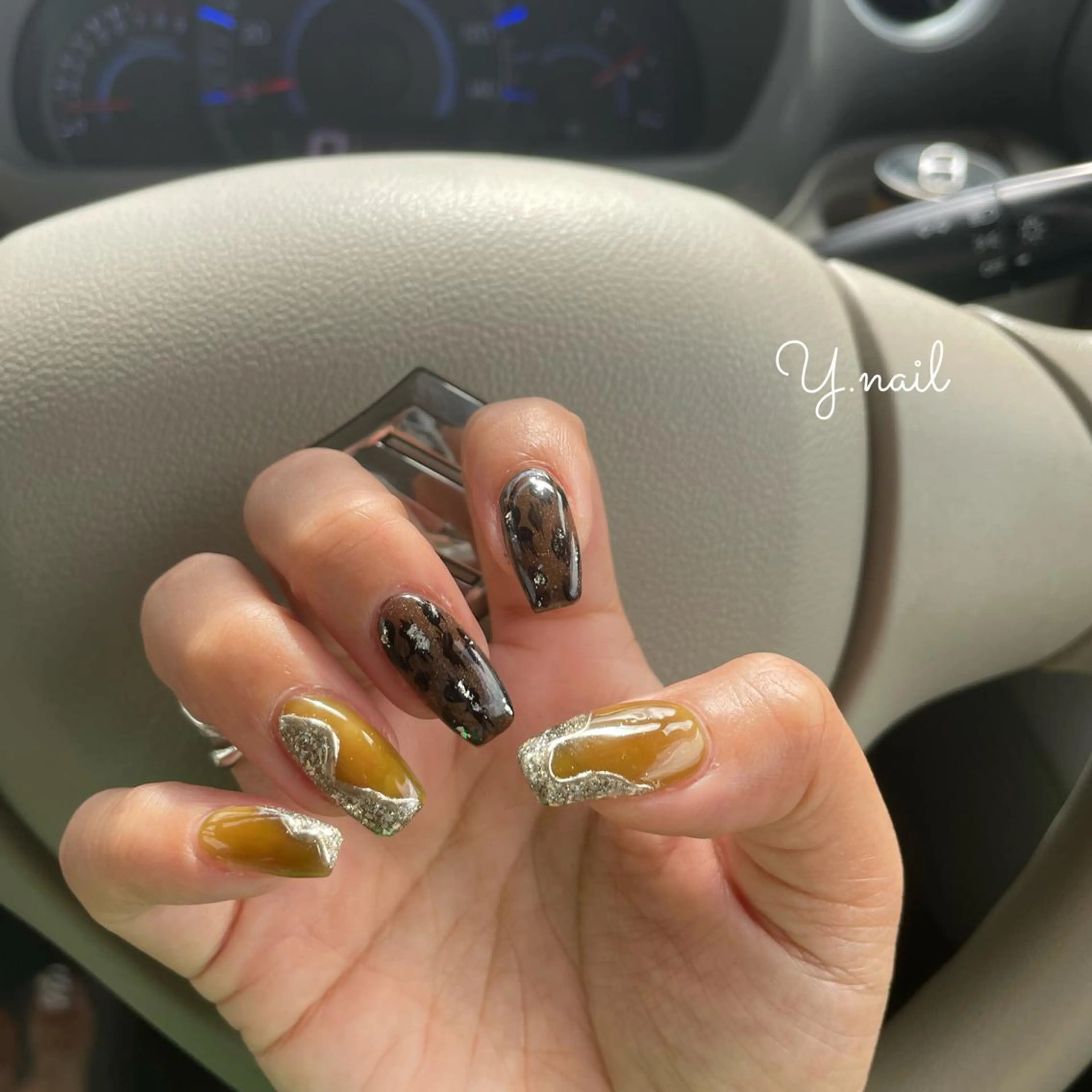 ネイル Feliz所属・Feliz 楽しいネイルサロンのネイルデザイン