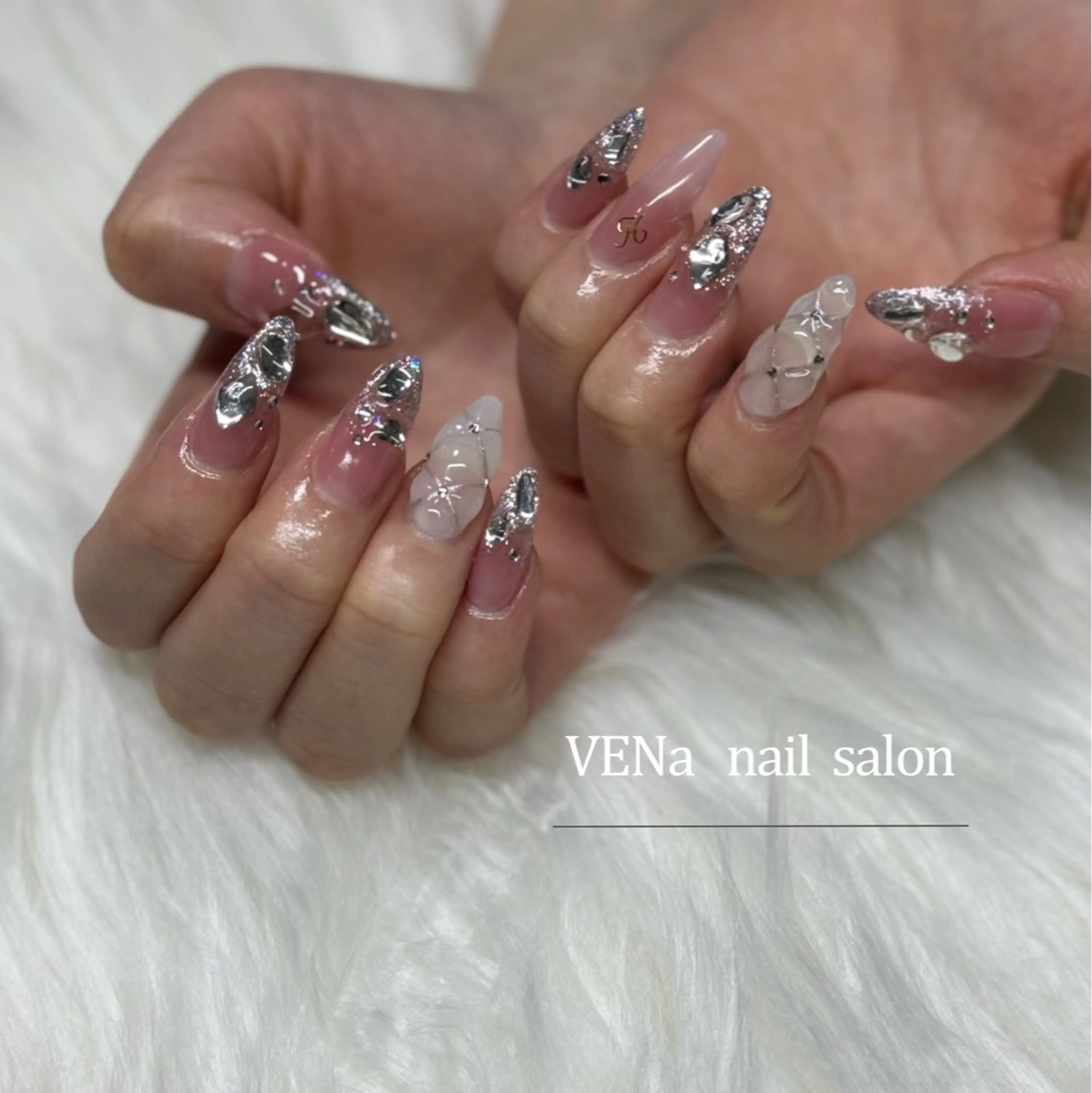 ネイル 持ち込み VENa eye＆ nail salonのマツエク・マツパデザイン