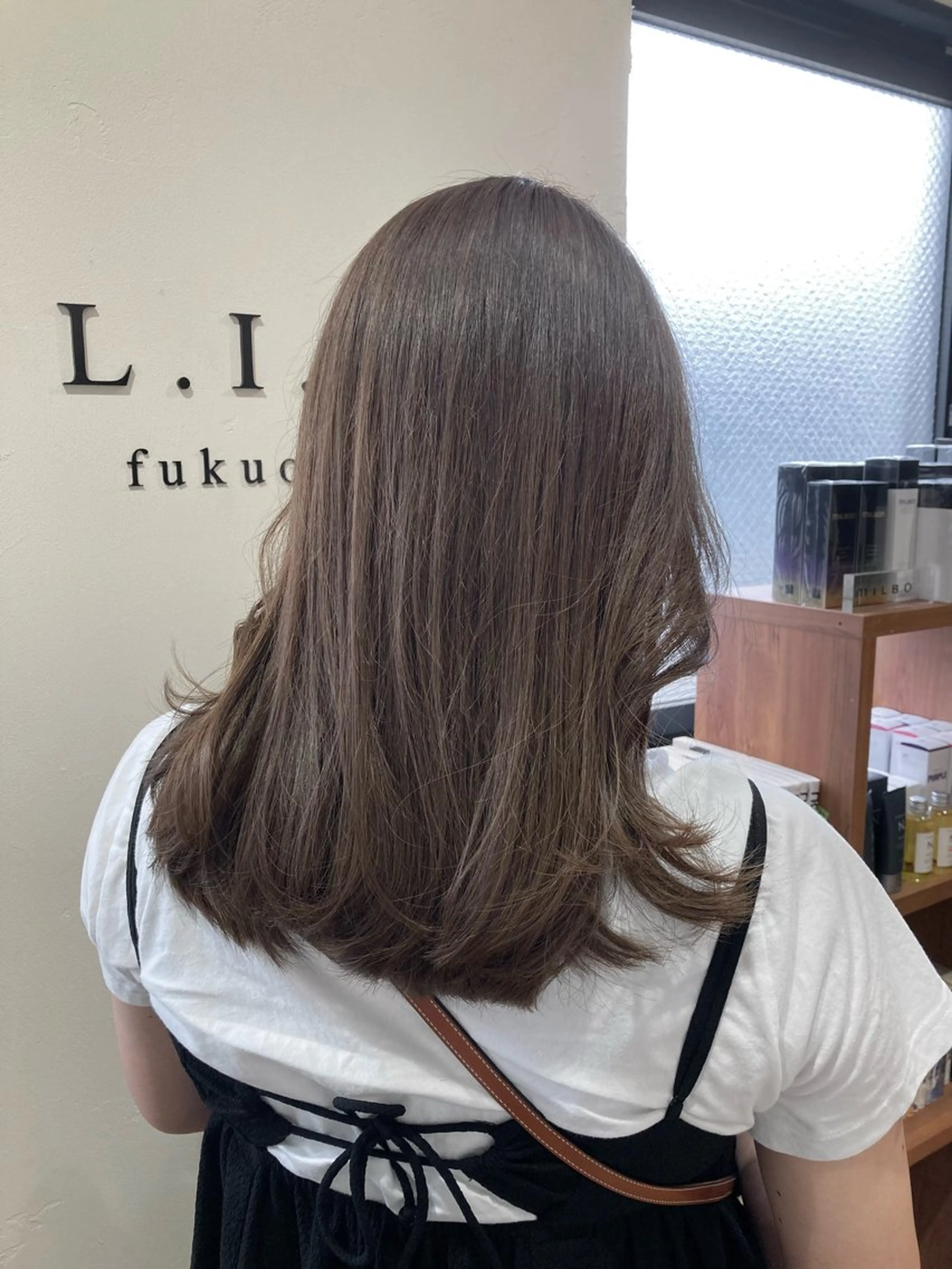 セミロング カラー グレージュ ヘアカラー トリートメント 韓国スタイル🇰🇷 minamiのヘアスタイル