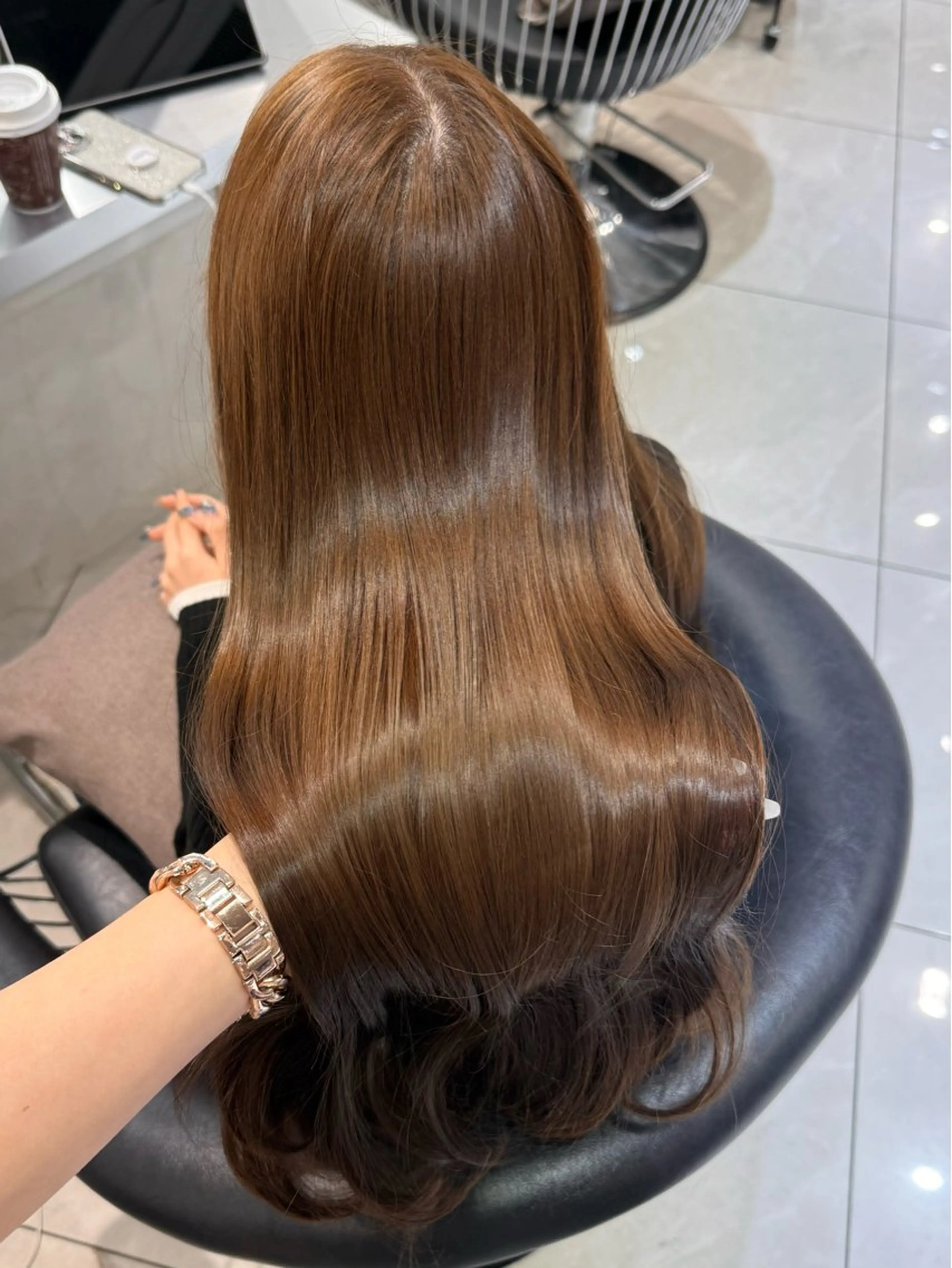 ロング カラー ベージュカラー ブリーチ ケアカラー ヘーゼル ブリーチなしカラー ヘアカラー トリートメント 韓国ヘア×艶髪🎀 池袋/Rina🩶のヘアスタイル