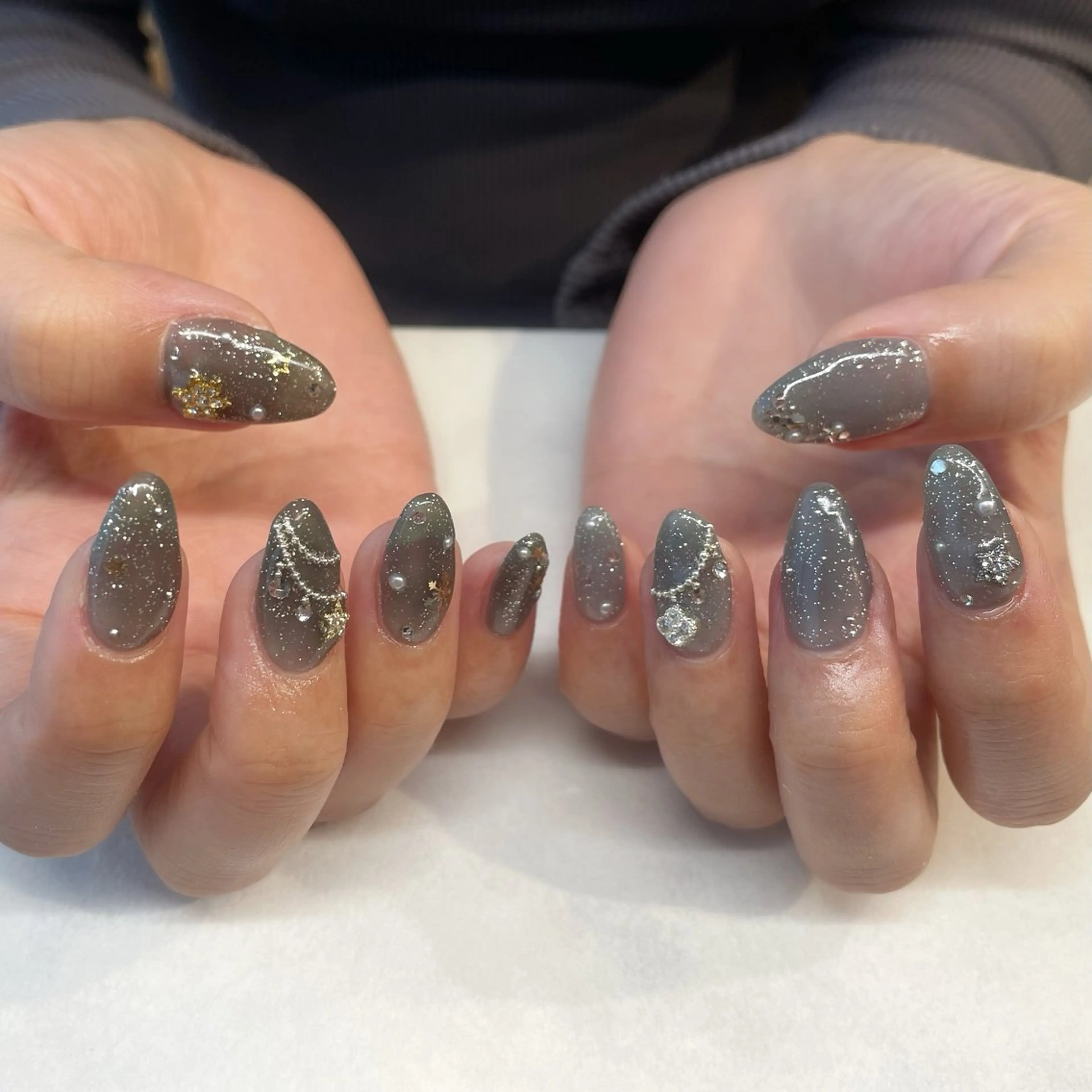 ネイル ハンドネイル 💎🐰 saki. m 🐰💎のネイルデザイン