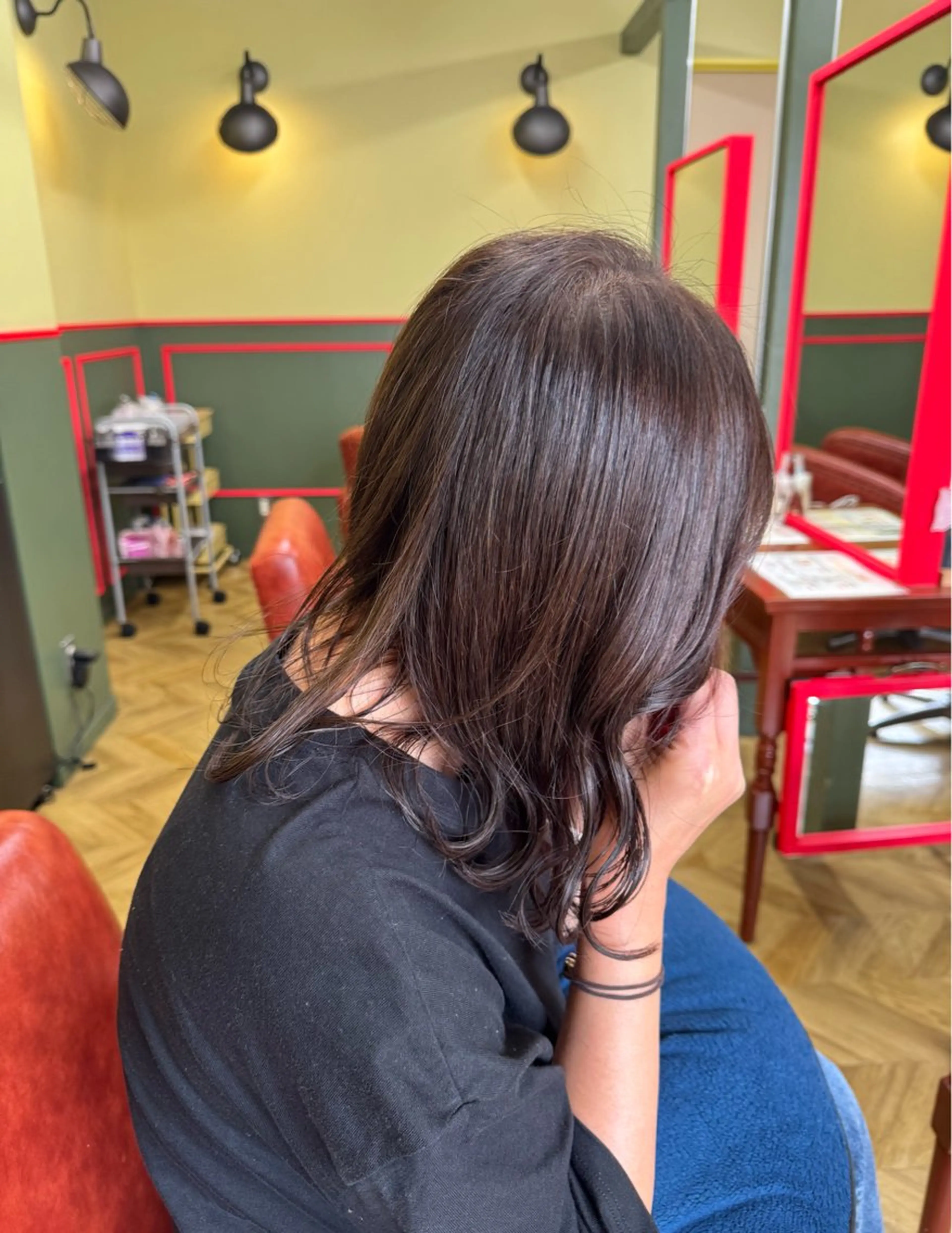 ミディアム ヘアカラー cureK所属・米倉 麻衣のヘアスタイル