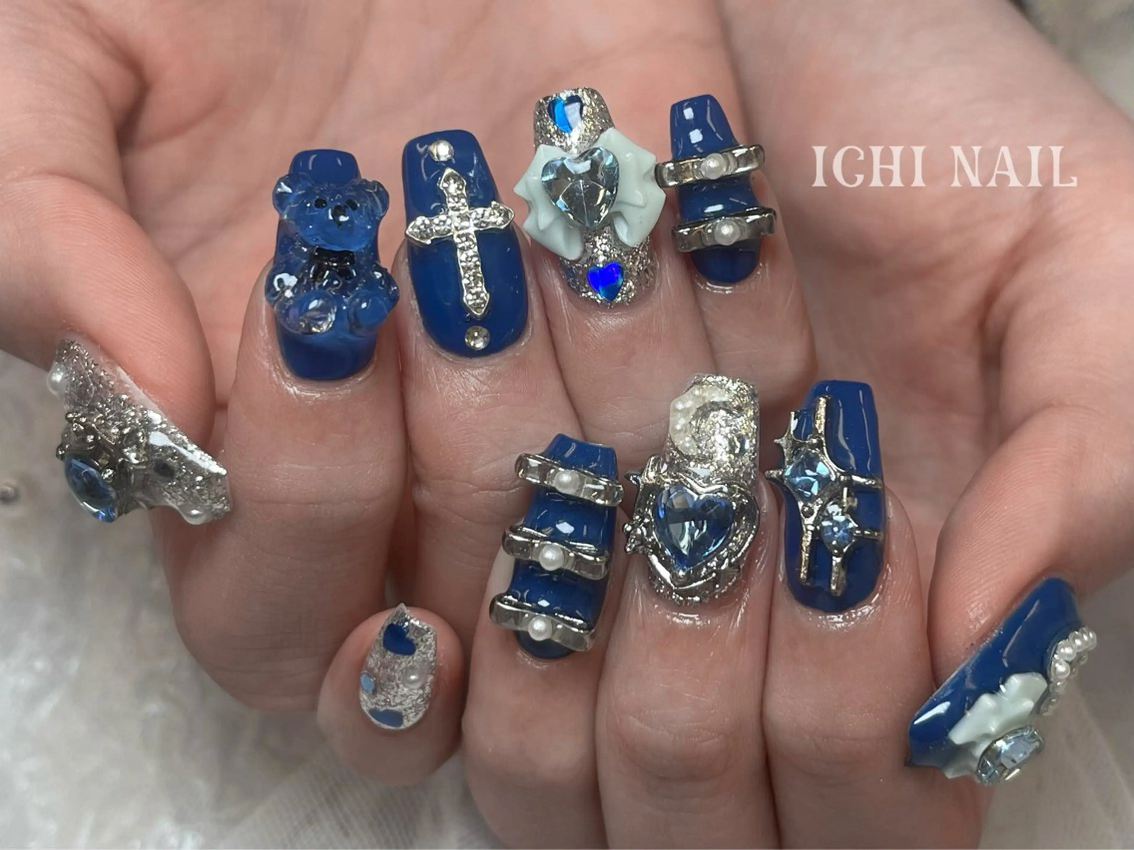 ネイル ハンドネイル 🧚🏻‍♀️ NOHA🎀のネイルデザイン