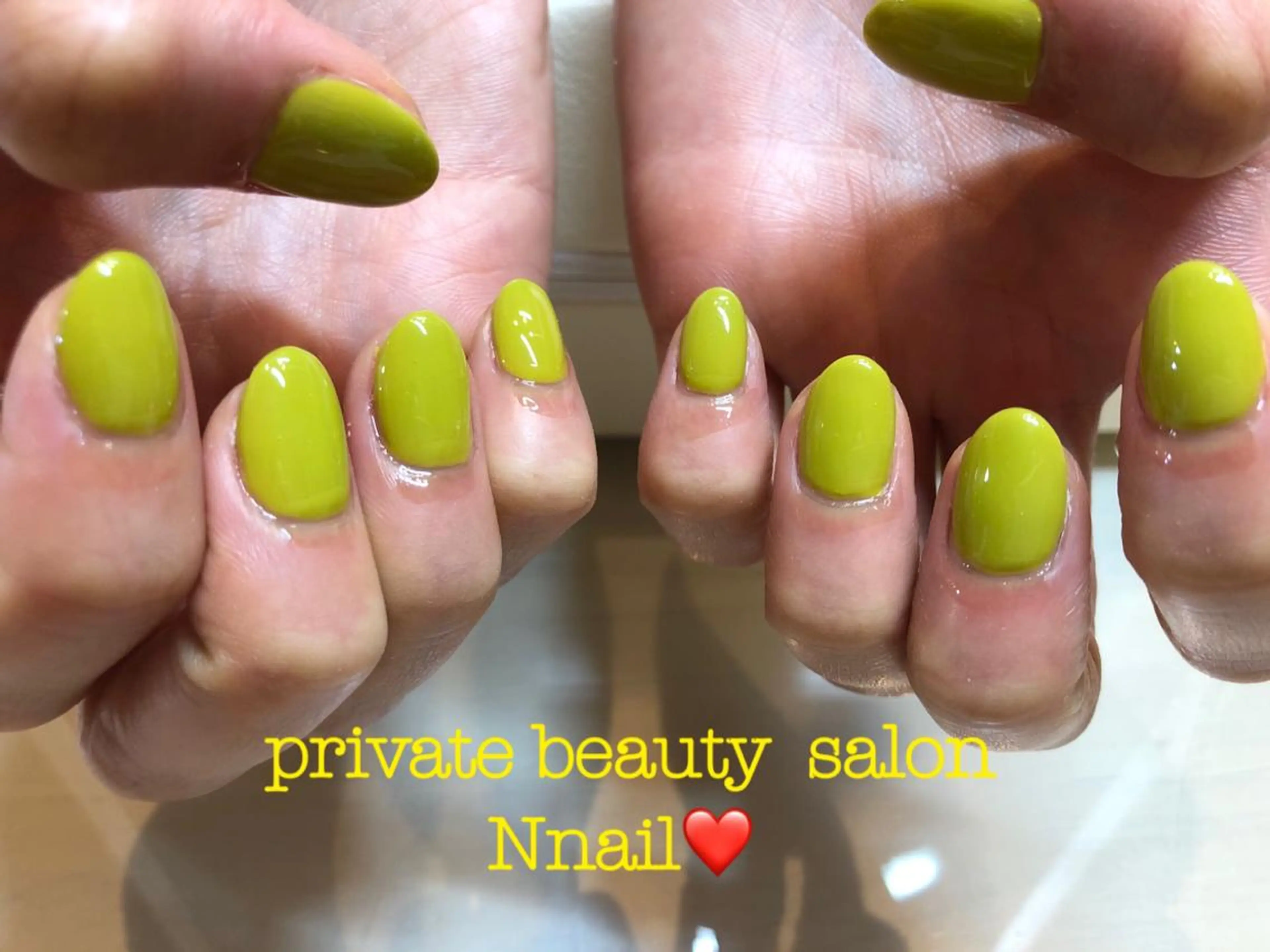 ネイル グリーン ピスタチオネイル ハンドネイル Nnail所属・🌿Nnail🌿 プライベートサロンのネイルデザイン