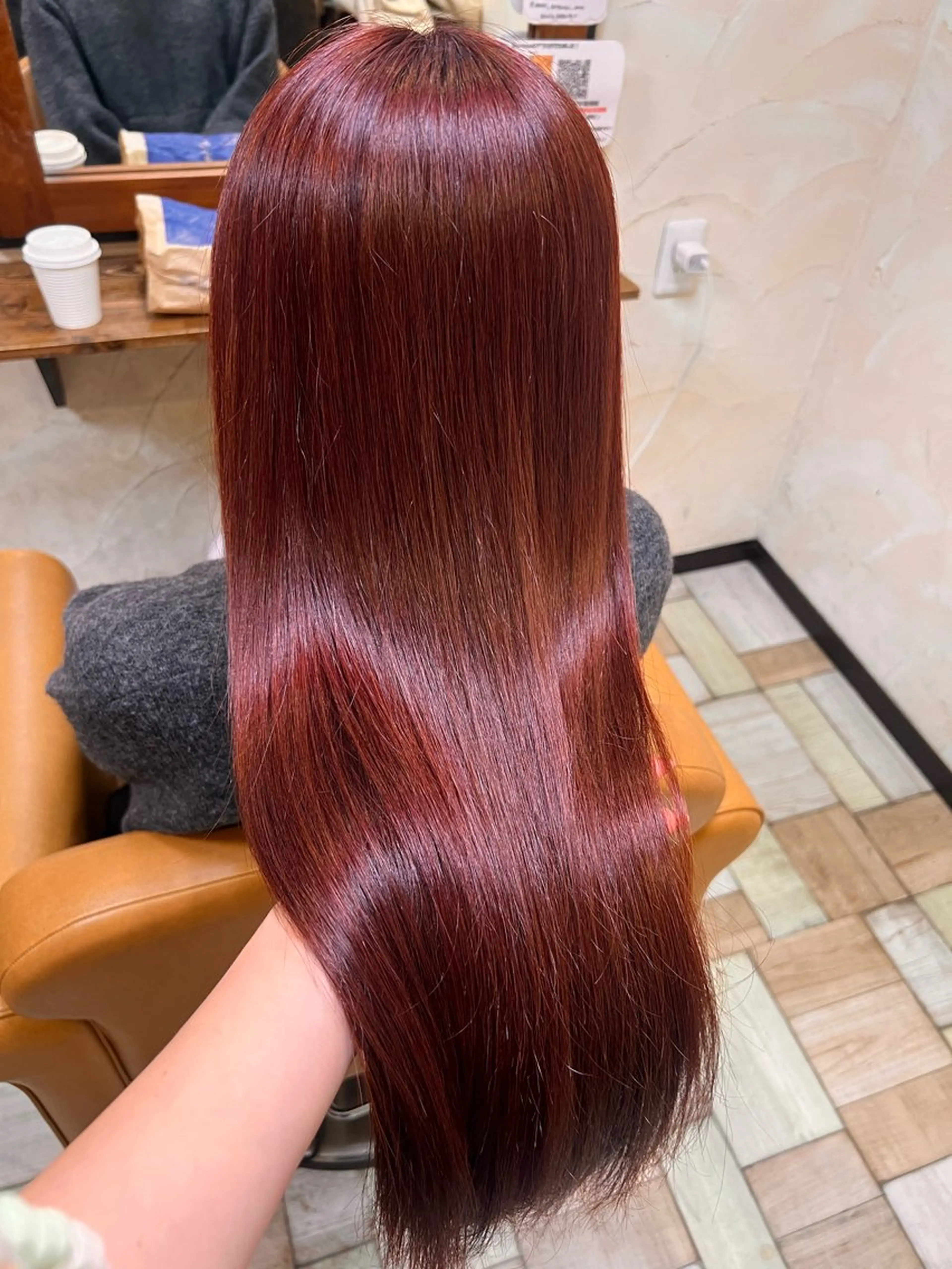 ロング ヘアカラー 青木 舞佳のヘアスタイル