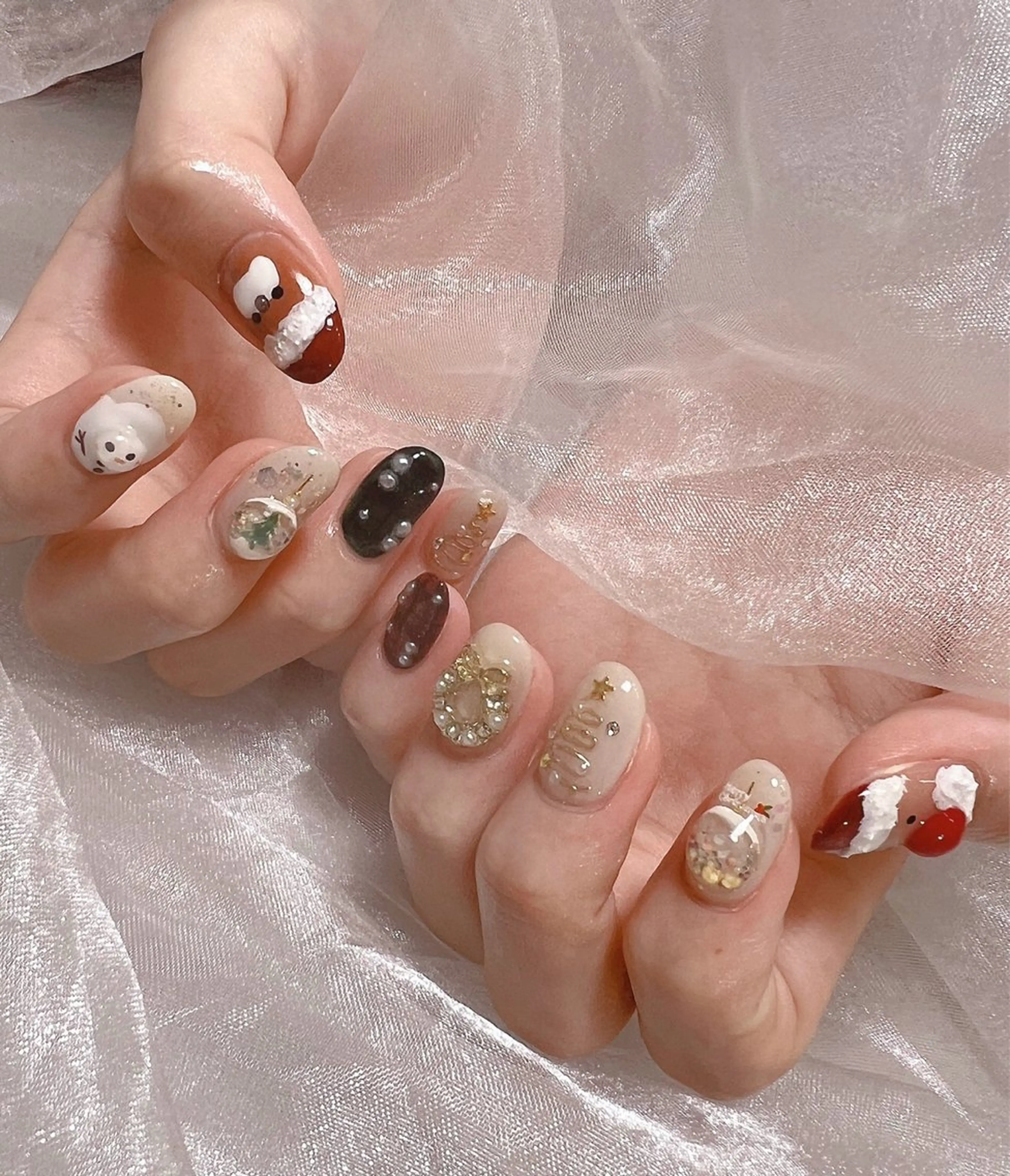 ネイル フットネイル ジェルネイル 韓国ネイル 冬ネイル クリスマス nail salon Lauleaのネイルデザイン