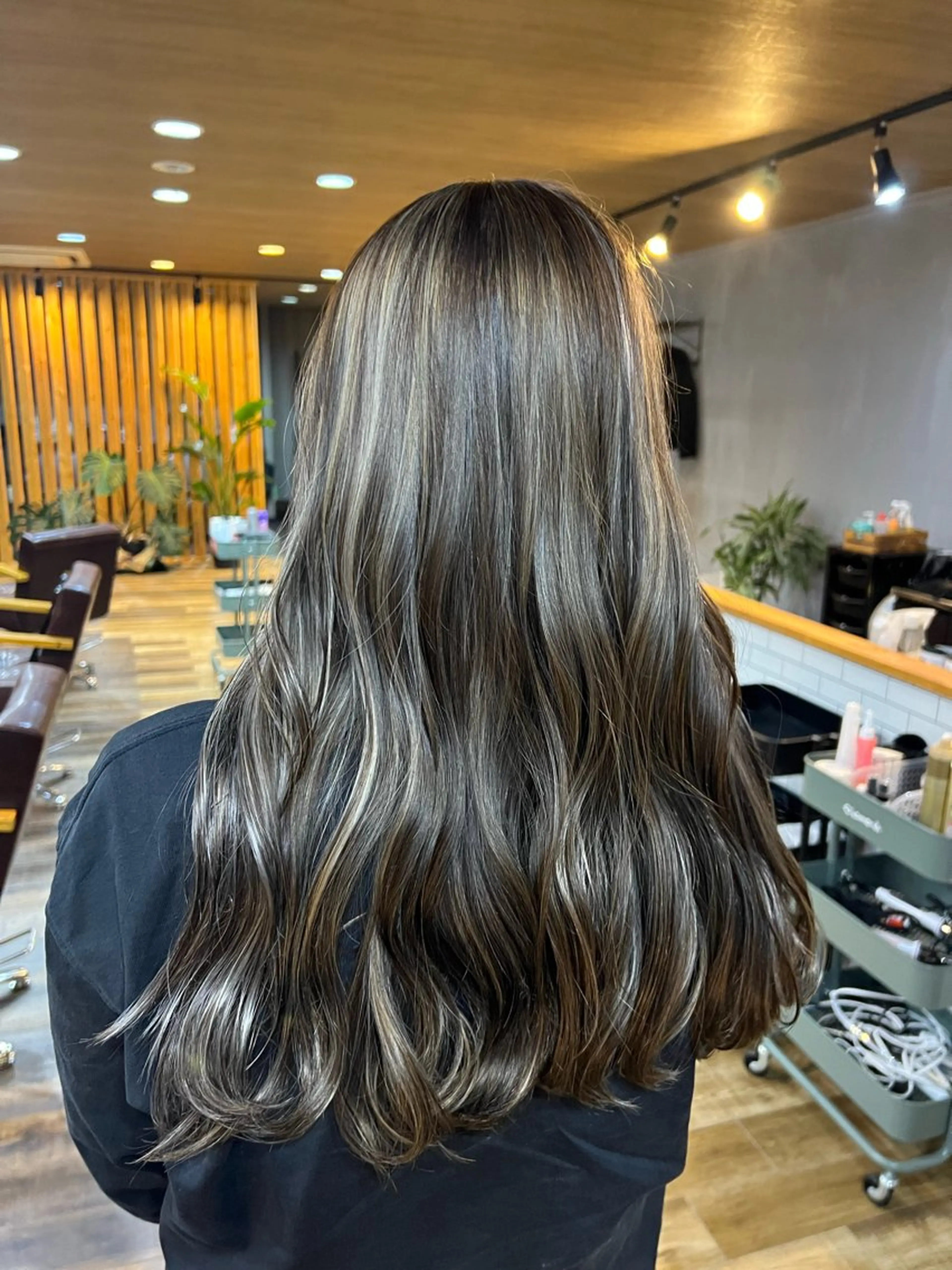 ロング カラー カラー専門美容師🌈 阿部彩香のヘアスタイル