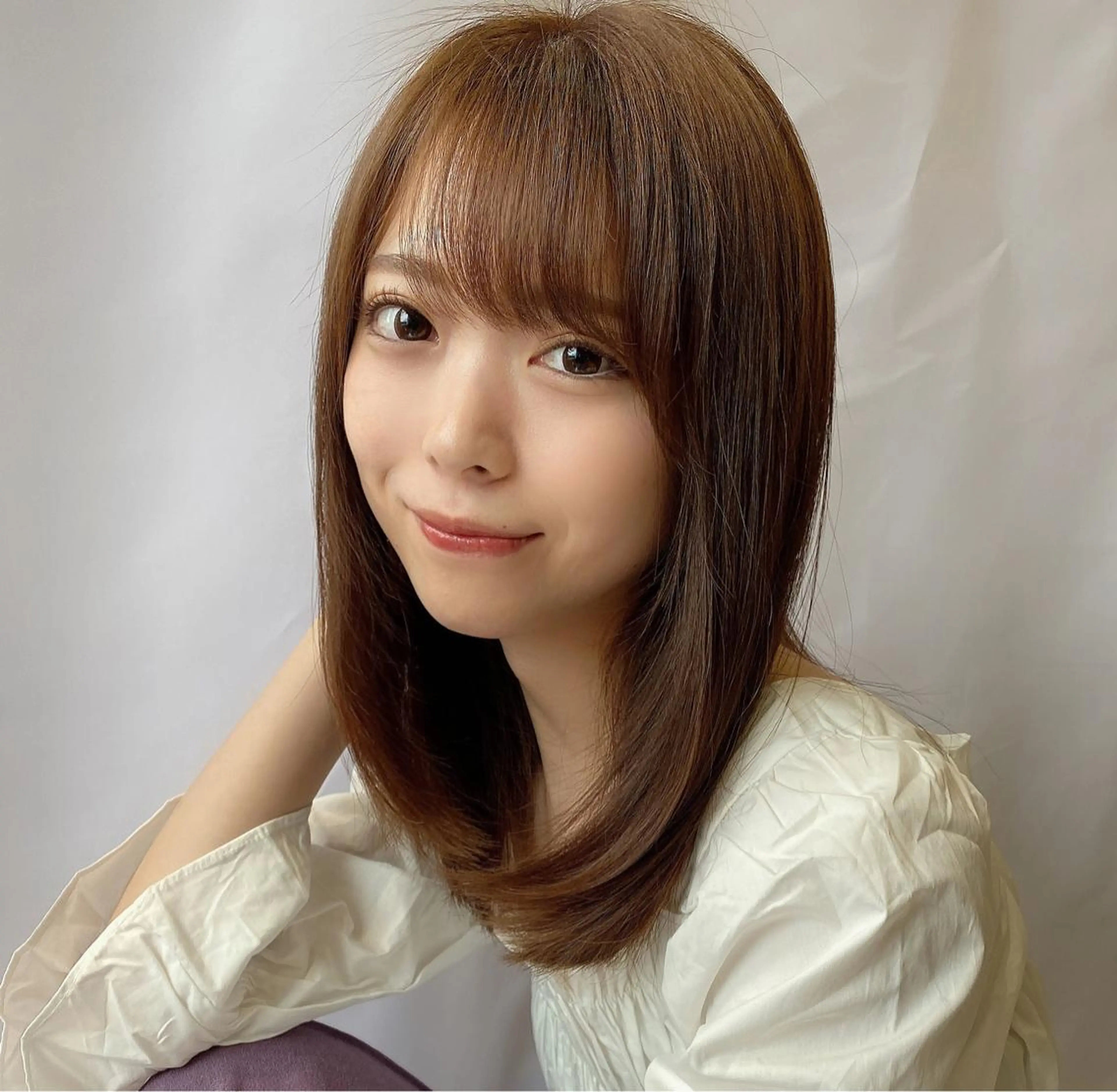 セミロング レイヤーカット カット ヘアカラー トリートメント 🧡くびれヘア/前髪 顔周り🧡久原結衣のヘアスタイル