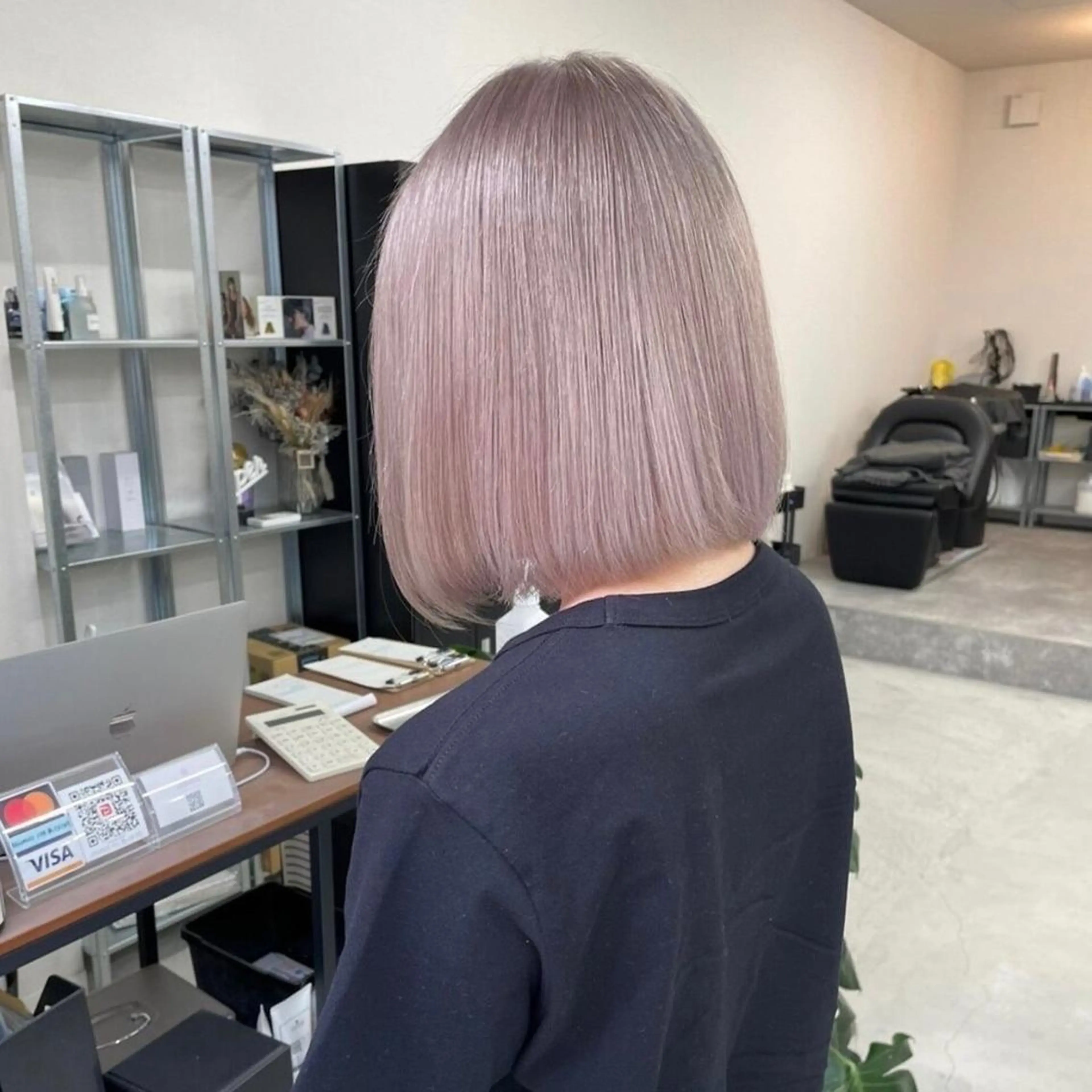 ショート 韓国風カラー ボブ 外国人風カラー ハイライト 髪質改善 メンズカット✂️ ¥2,200〜*土田のヘアスタイル