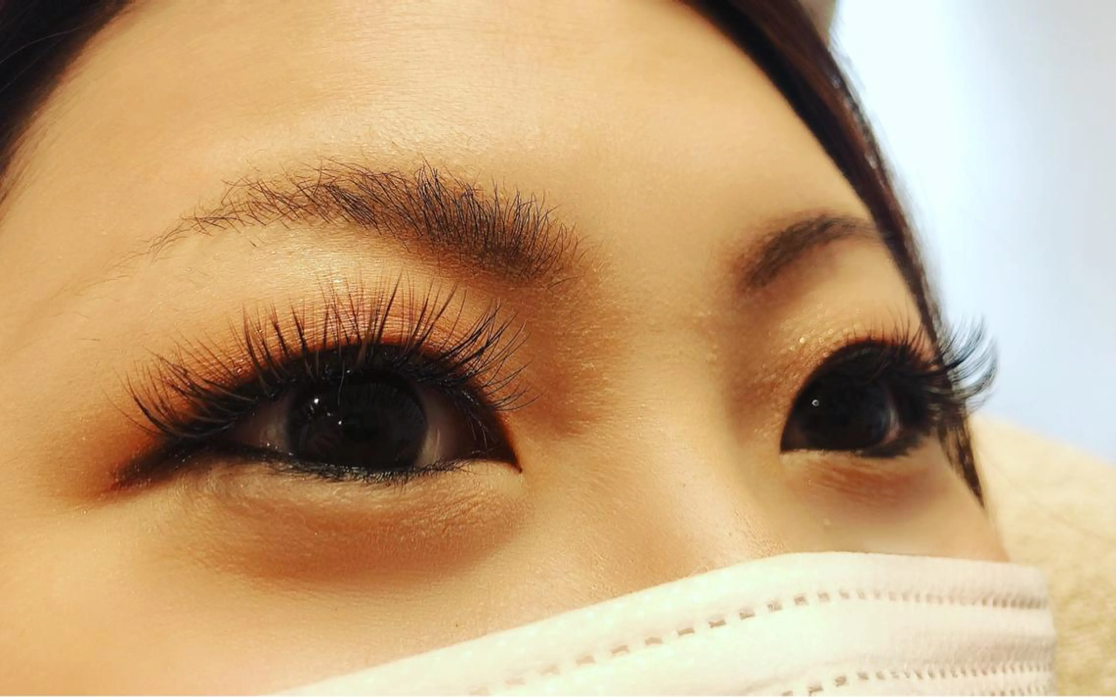 マツエク・マツパ emi ...の眉毛・アイブロウイメージ