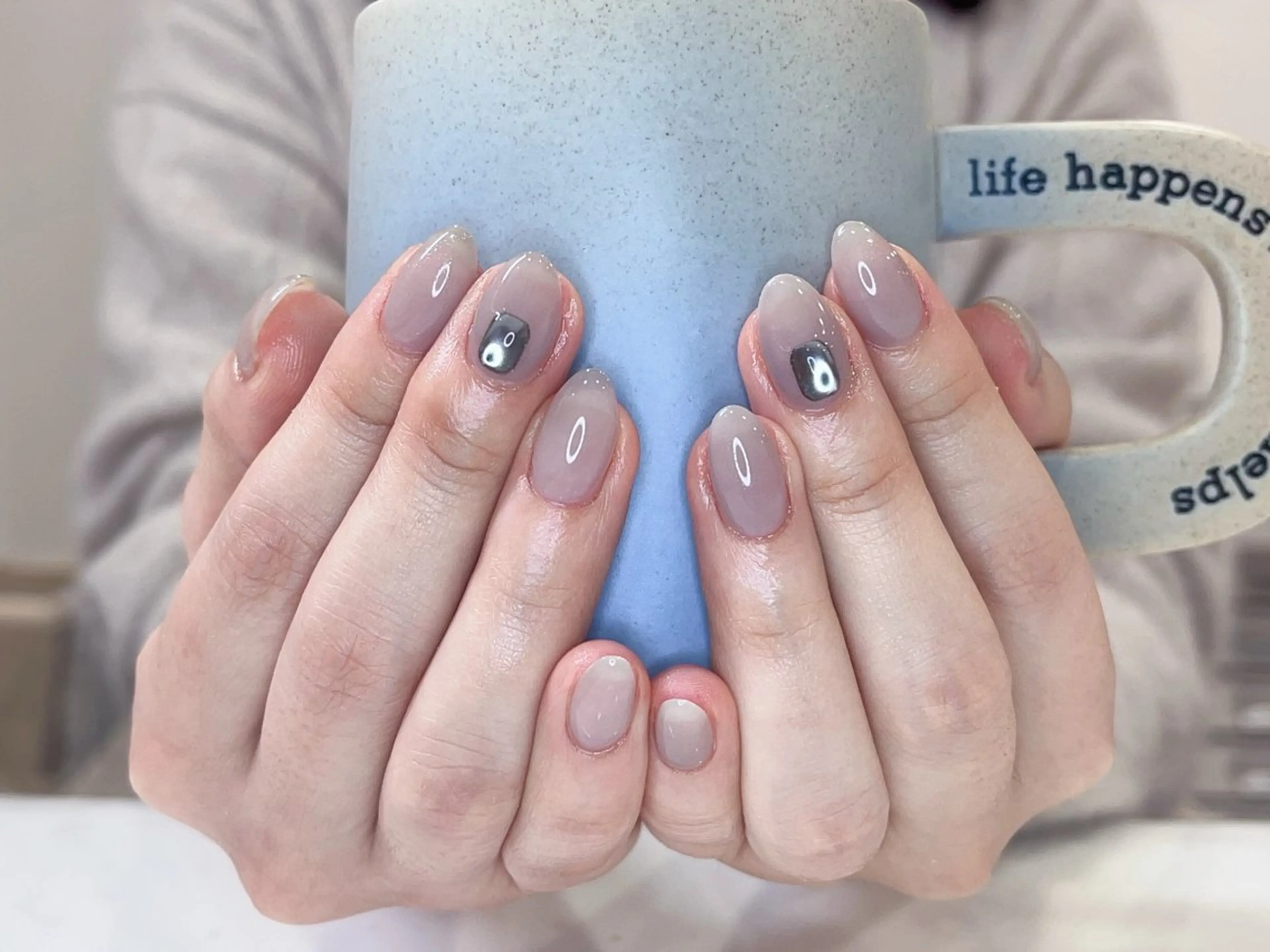 ネイル ストーンネイル Nail Salon KINA 心斎橋店のネイルデザイン