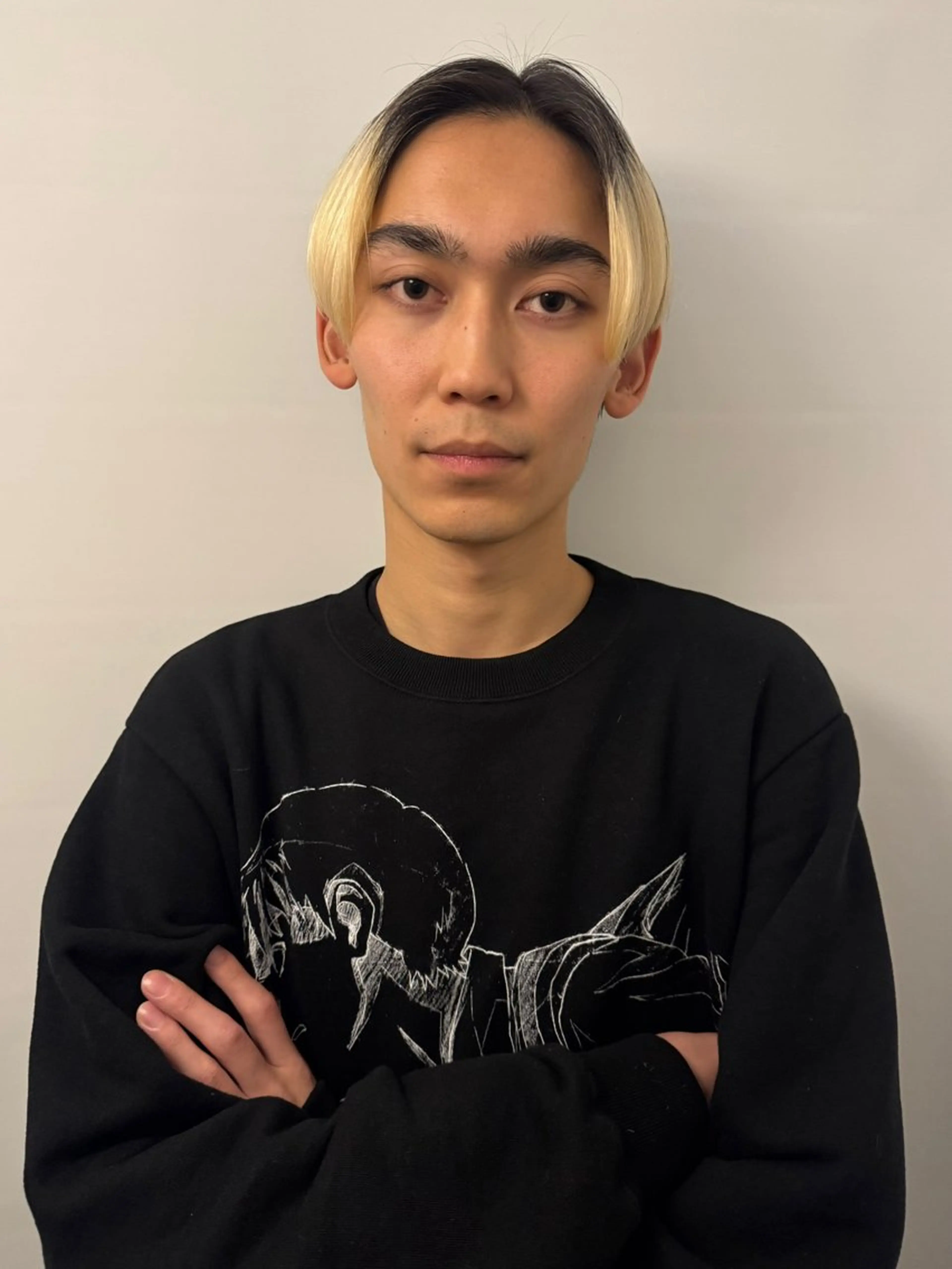 ショート メンズ センターパート カット 神田橋 翔太郎のヘアスタイル